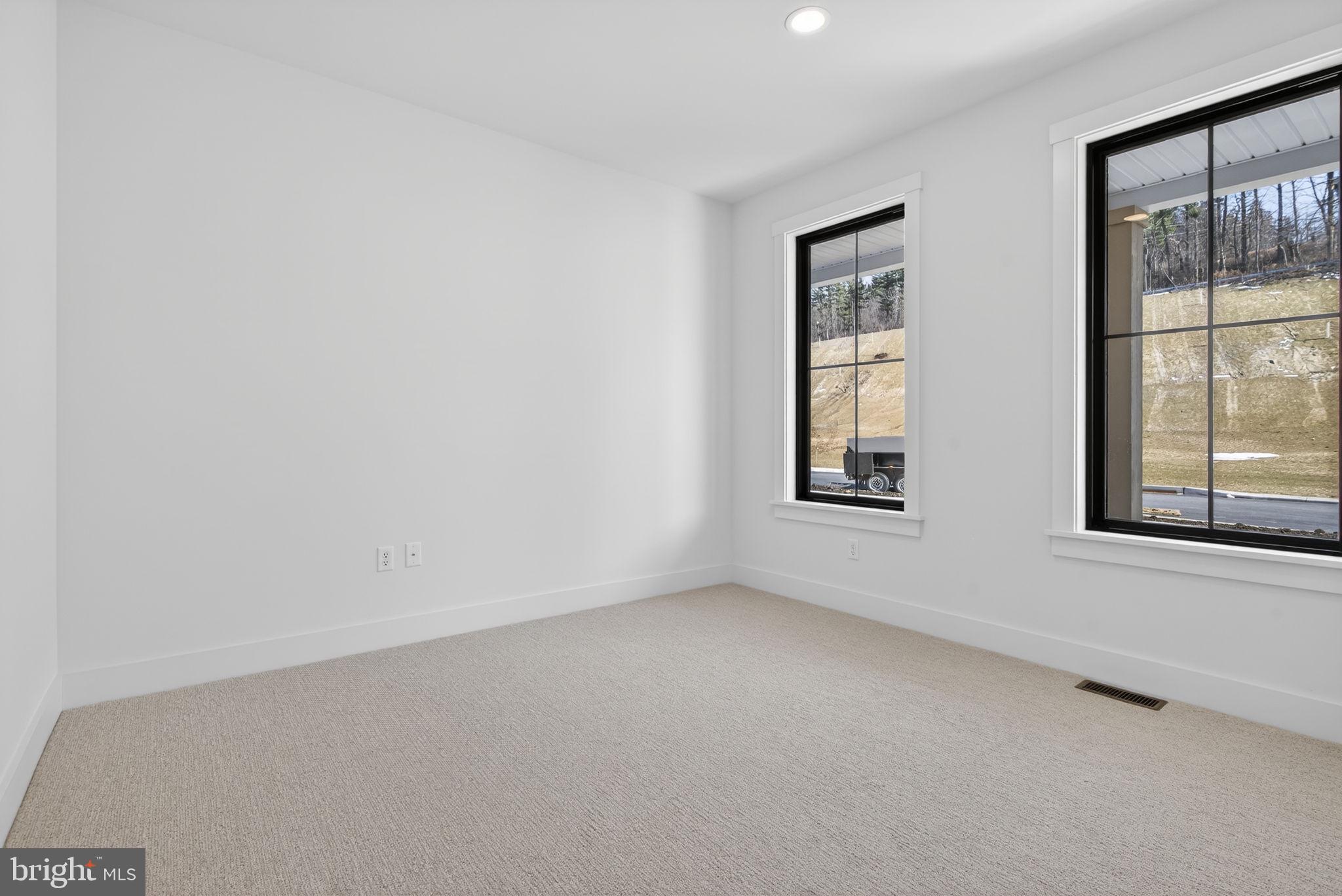 THE CLIFFS AT IRON VALLEY - Residential