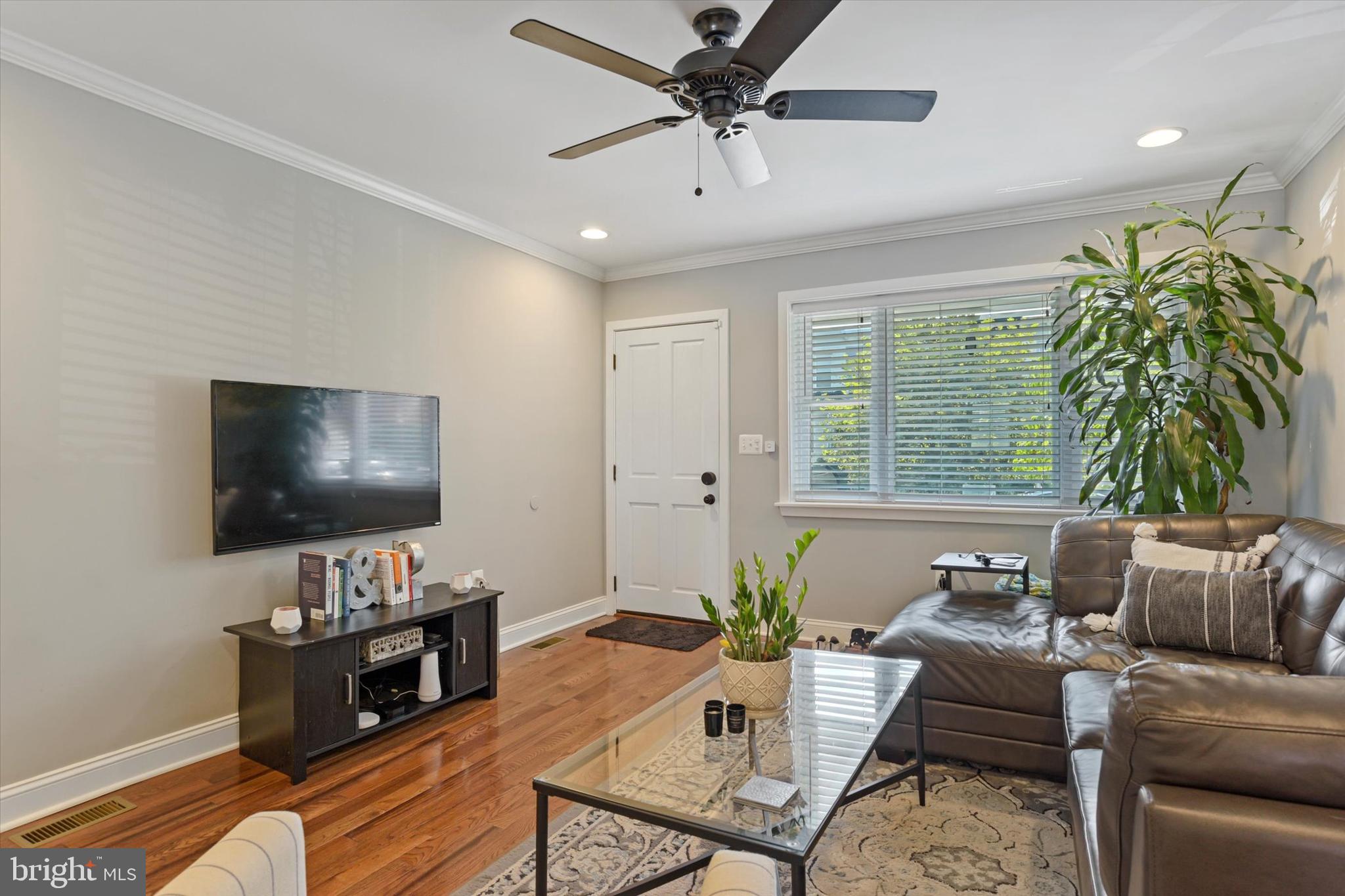 HAMPDEN HISTORIC DISTRICT - Residential