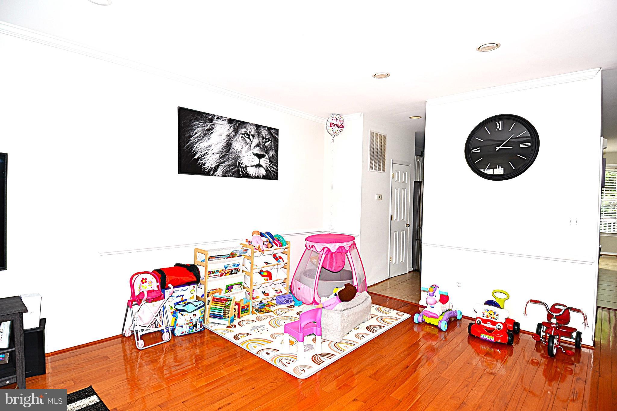 EDWARDS LANDING - Residential