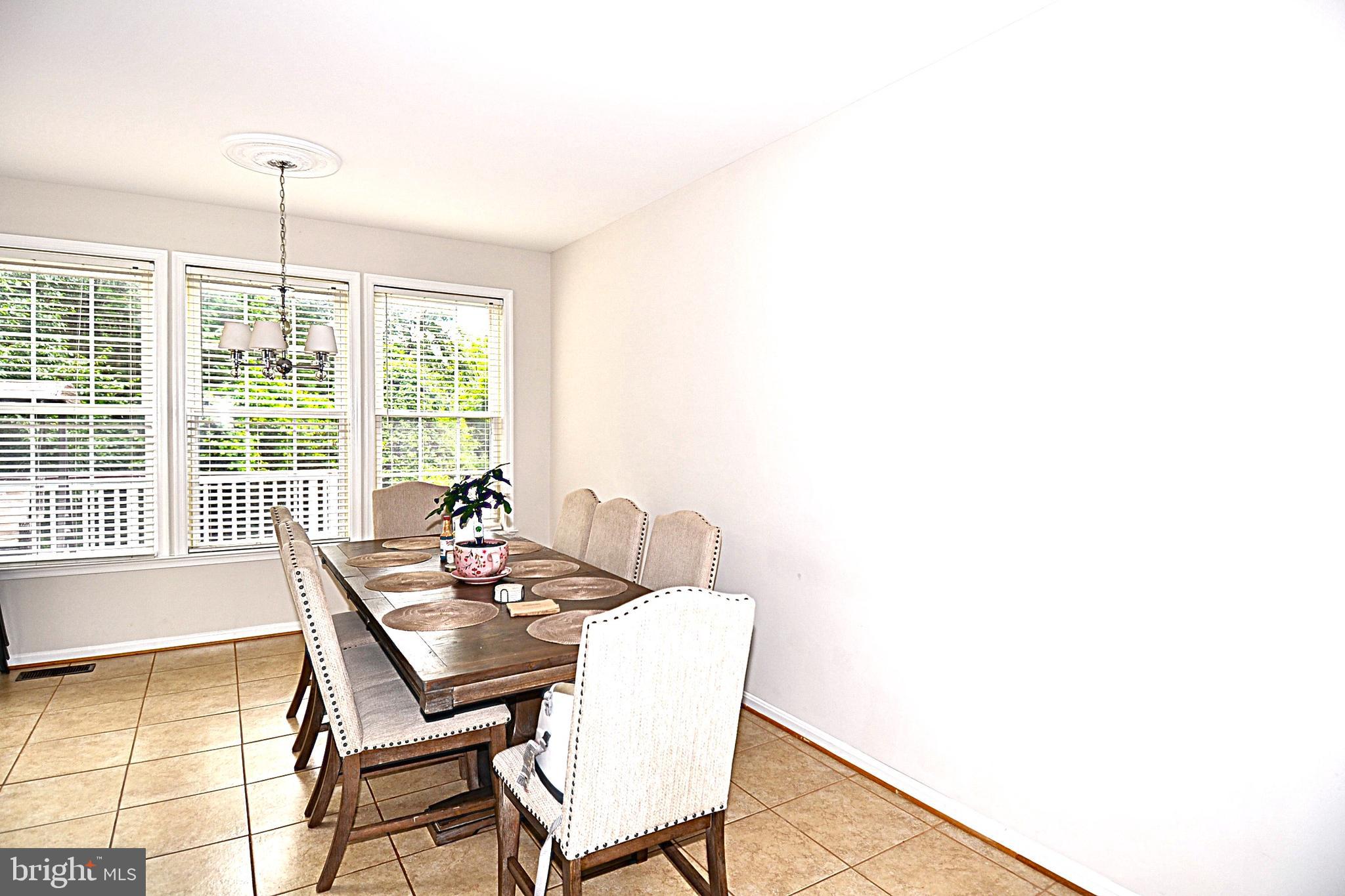 EDWARDS LANDING - Residential