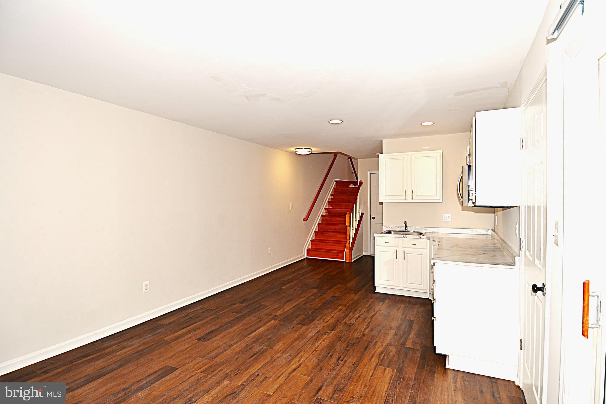 EDWARDS LANDING - Residential