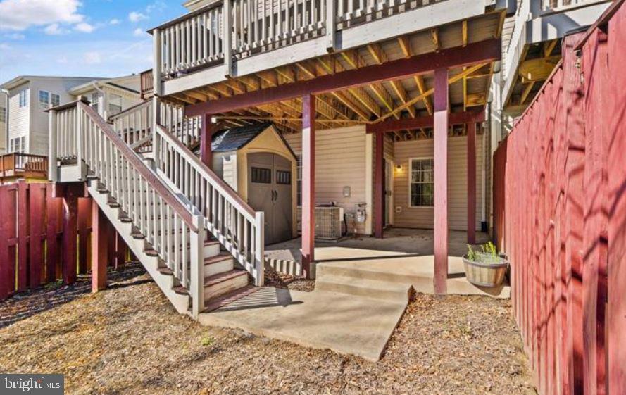 EDWARDS LANDING - Residential