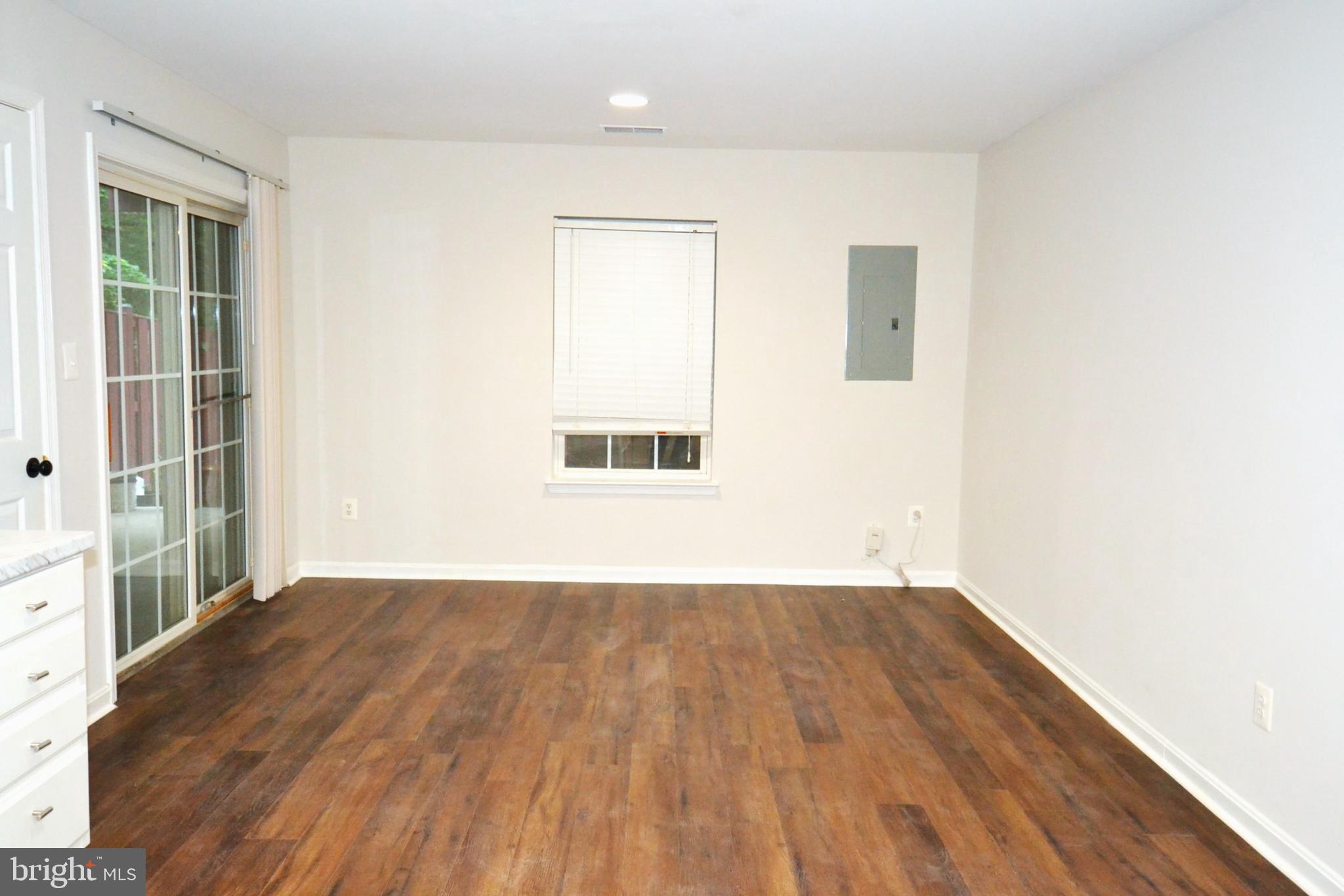 EDWARDS LANDING - Residential