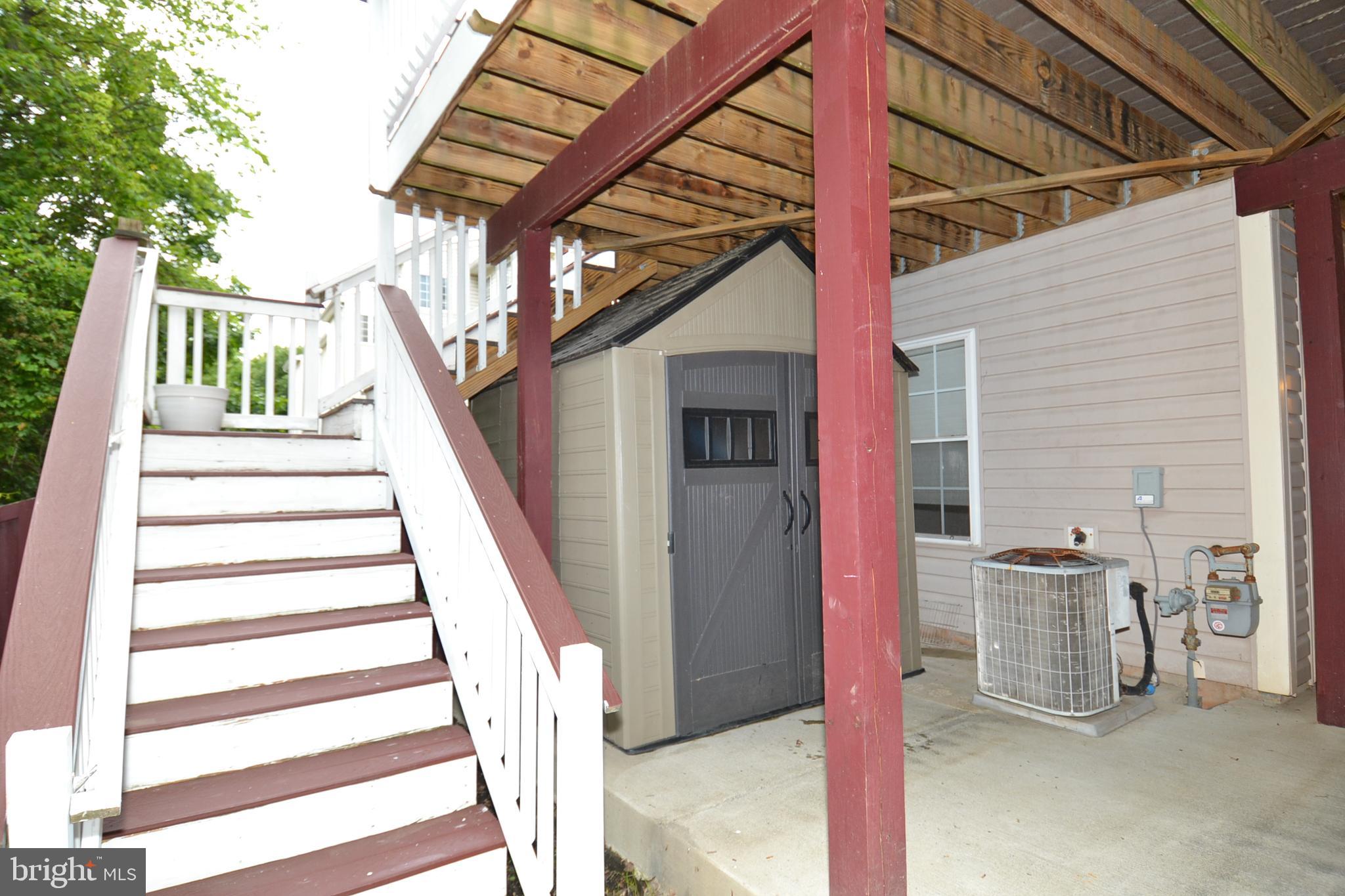 EDWARDS LANDING - Residential