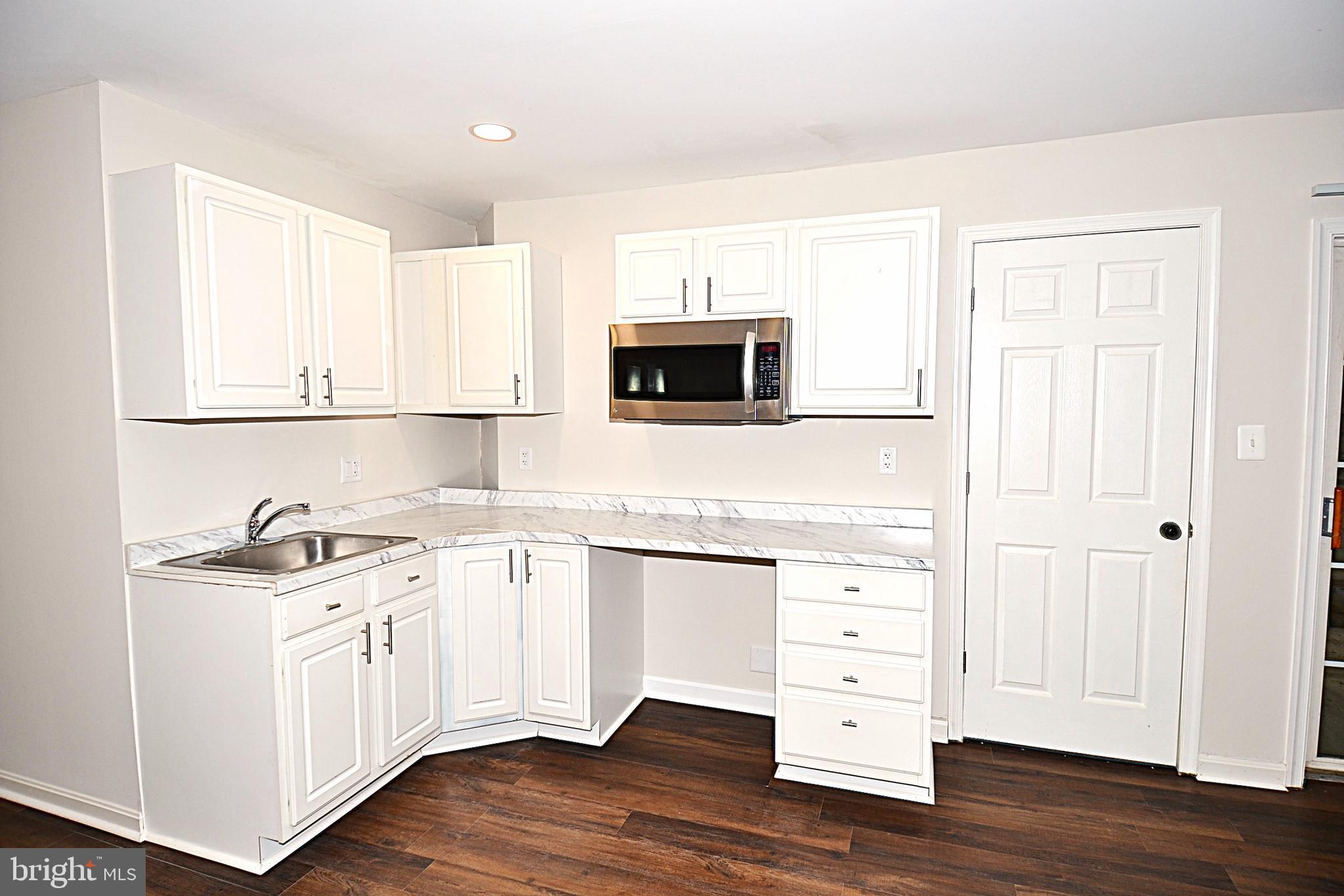 EDWARDS LANDING - Residential