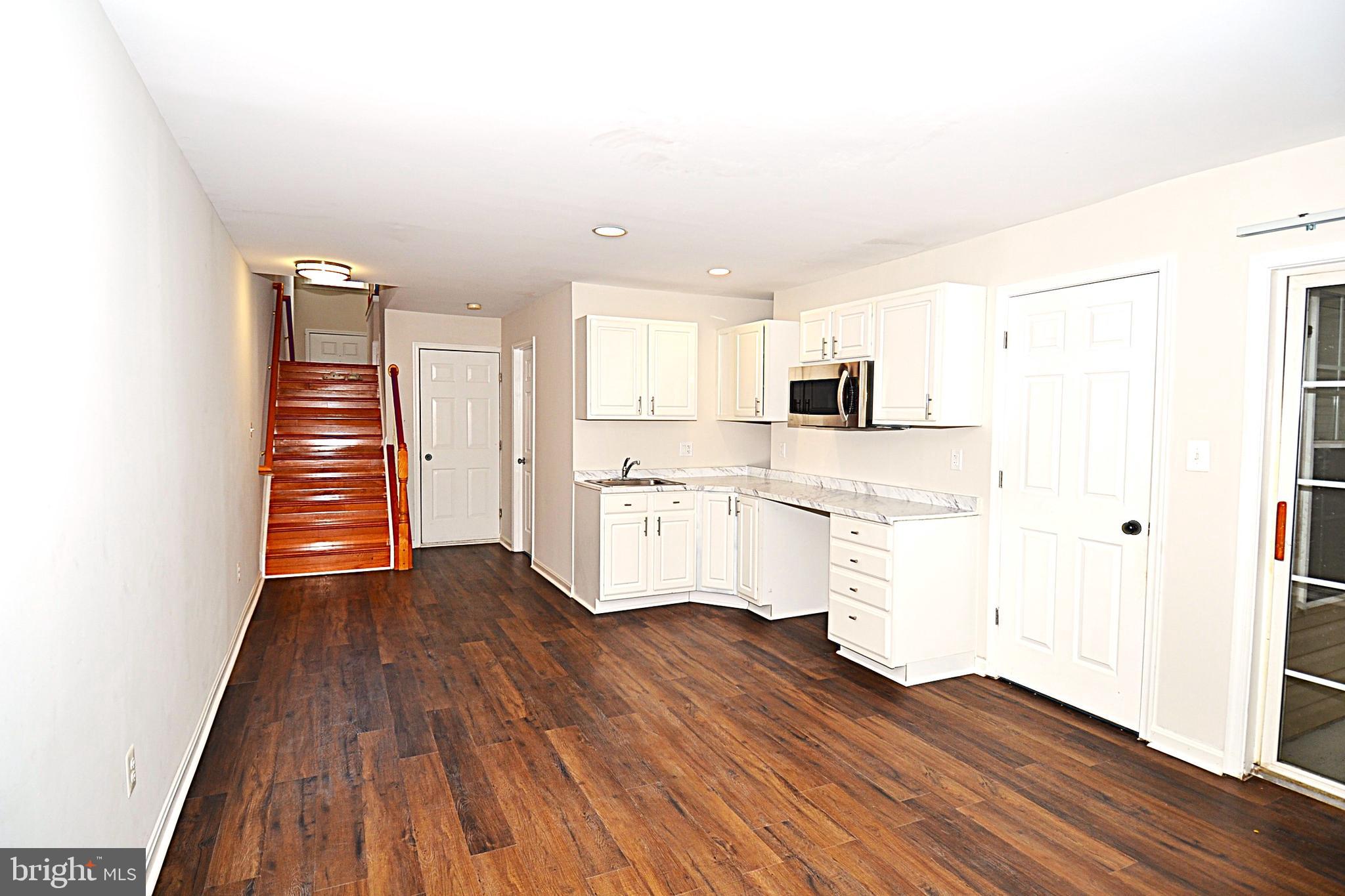 EDWARDS LANDING - Residential