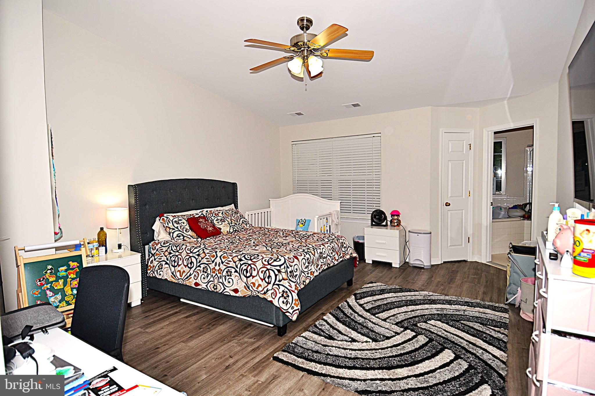 EDWARDS LANDING - Residential