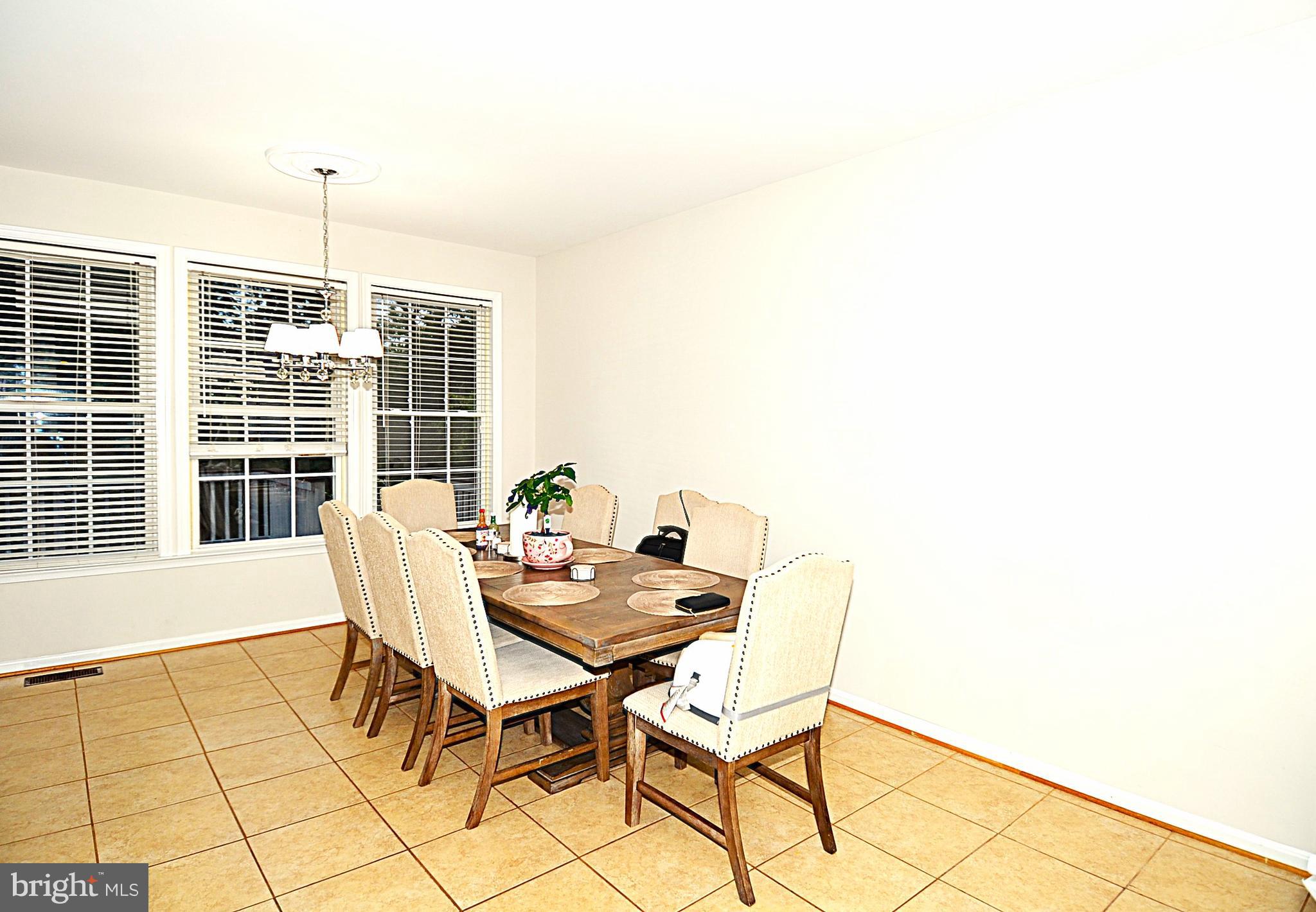 EDWARDS LANDING - Residential