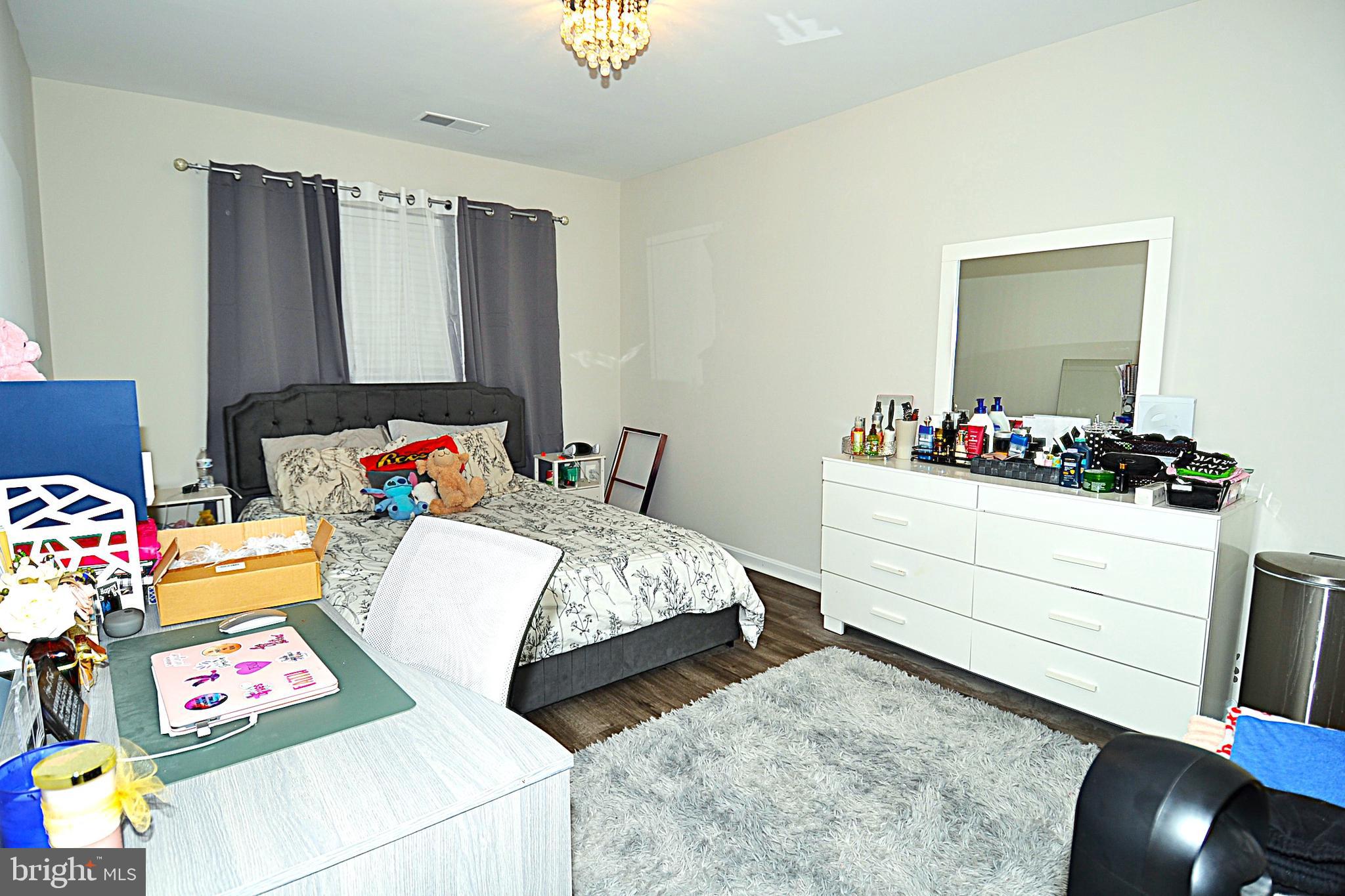 EDWARDS LANDING - Residential