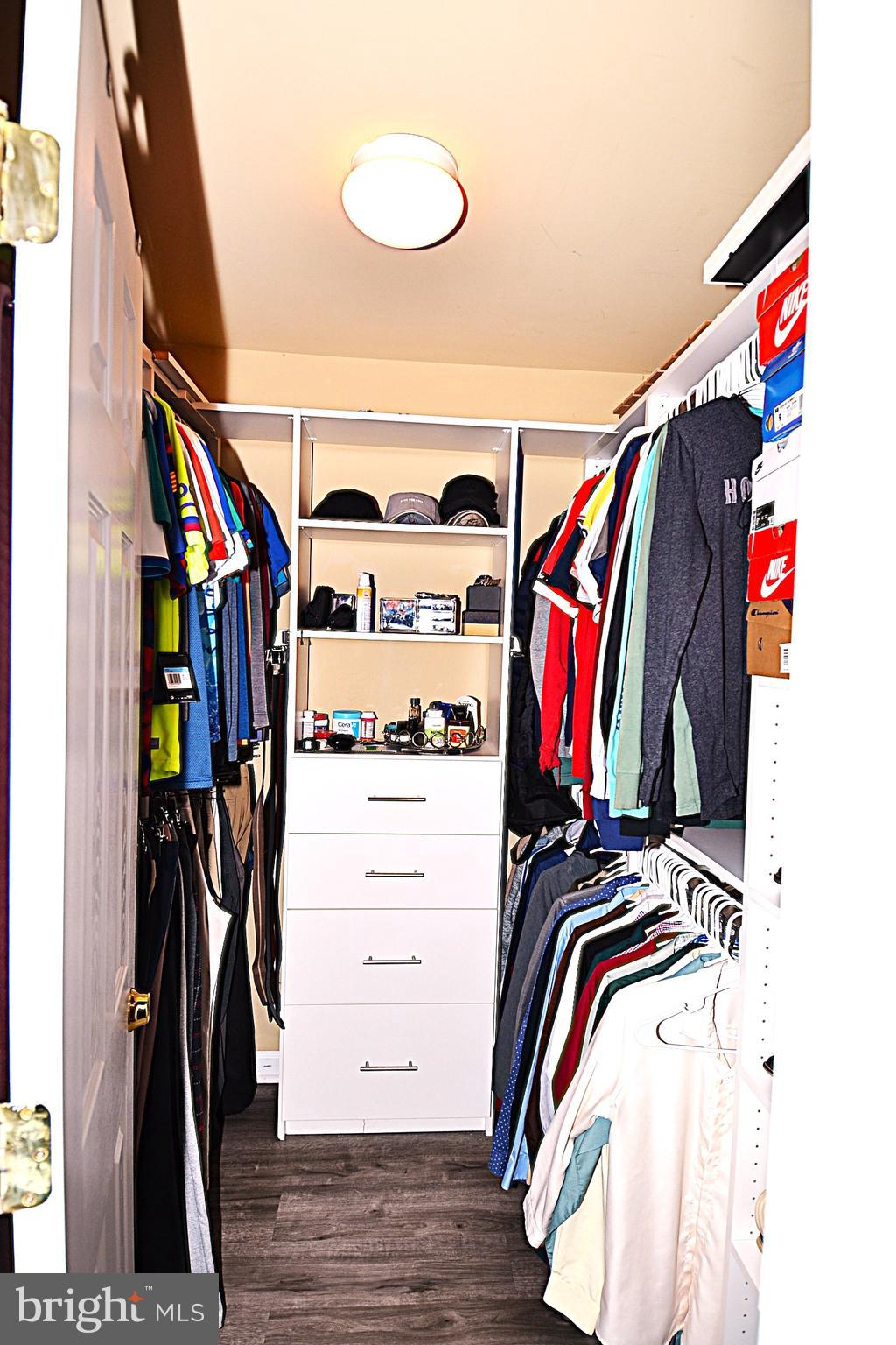 EDWARDS LANDING - Residential