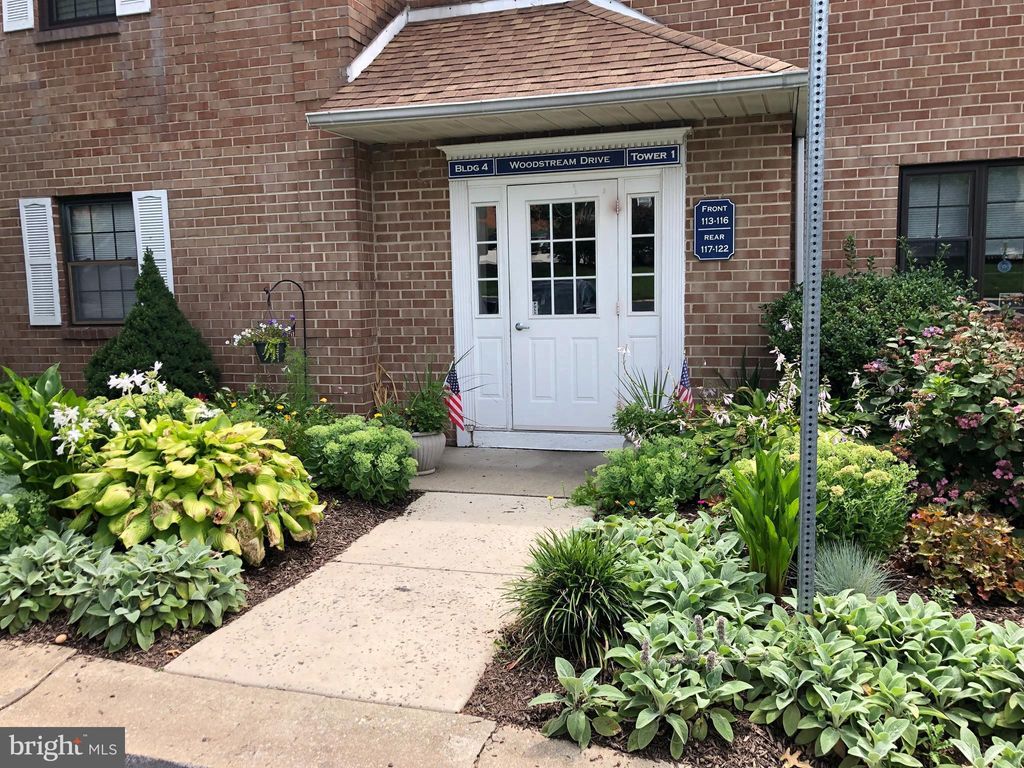 Photo of 121 Woodstream Dr #CONDO 121, NORRISTOWN, PA 19403 (MLS # PAMC2147108)
