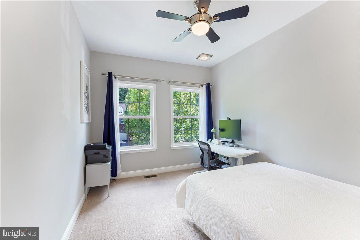 NORTHBROOK - Residential