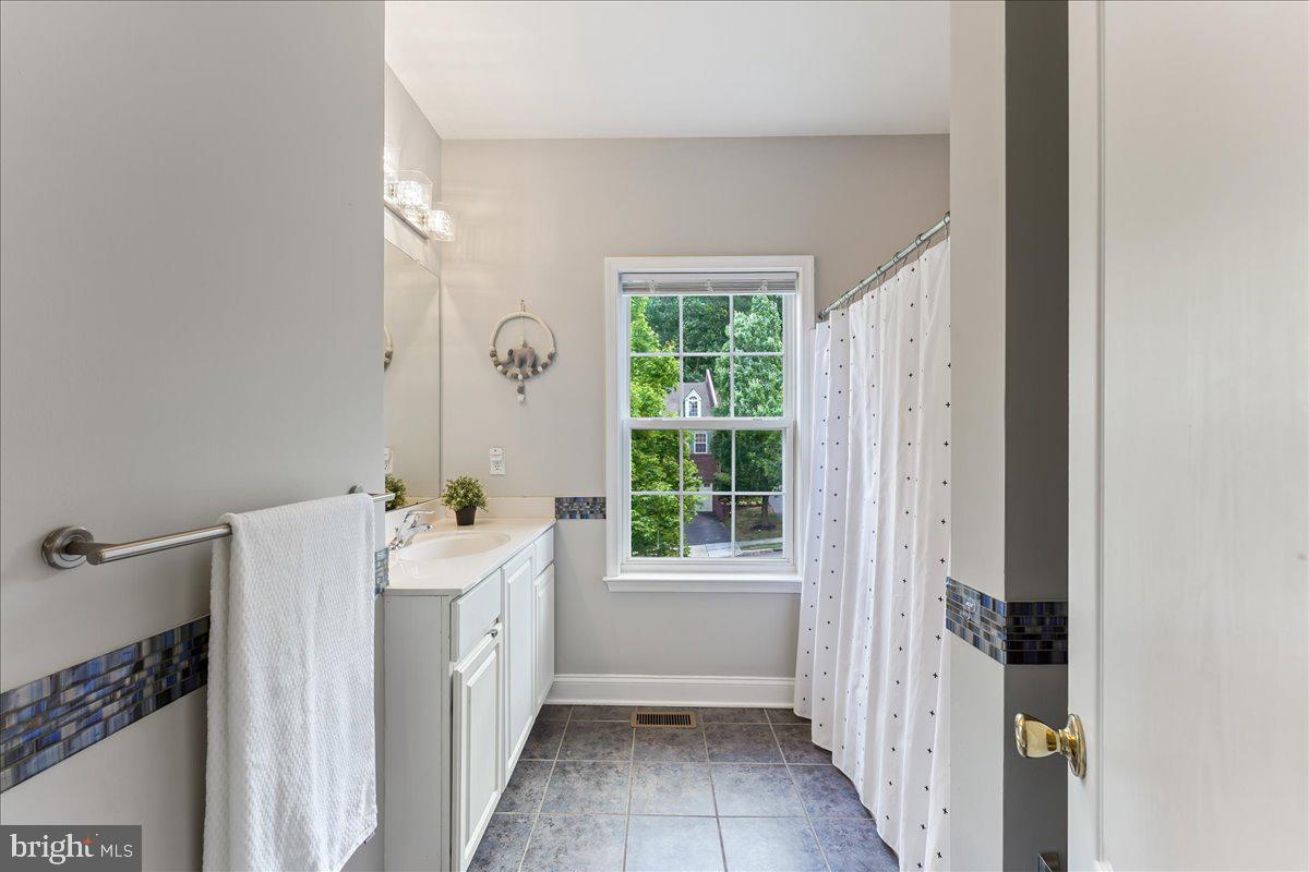 NORTHBROOK - Residential