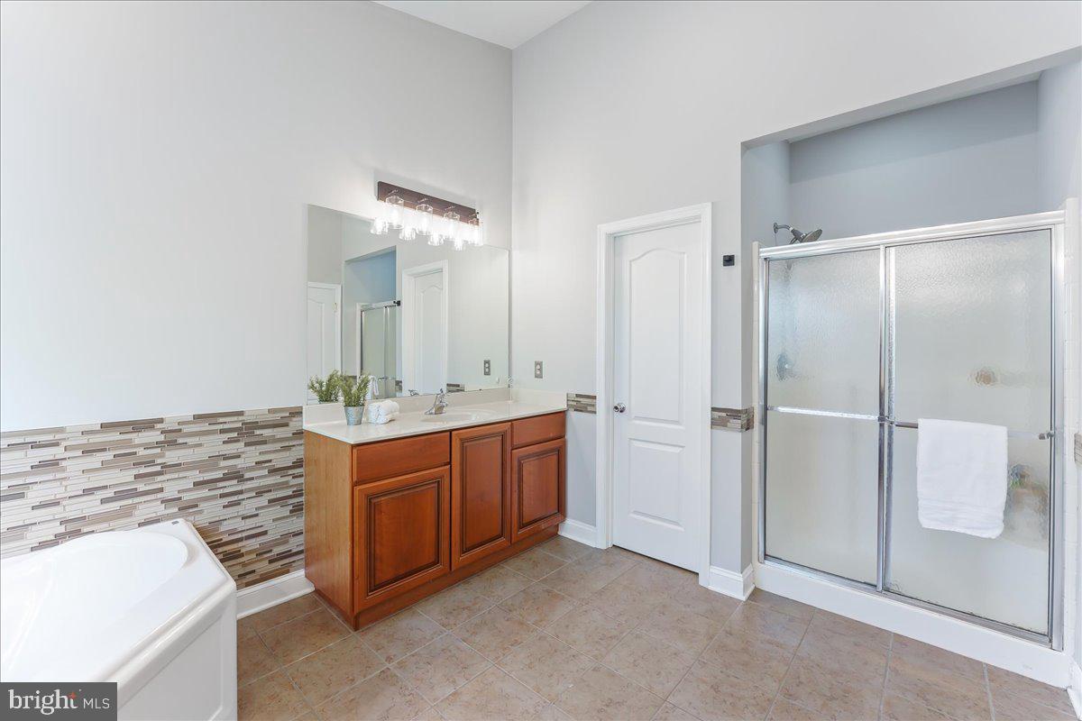 NORTHBROOK - Residential