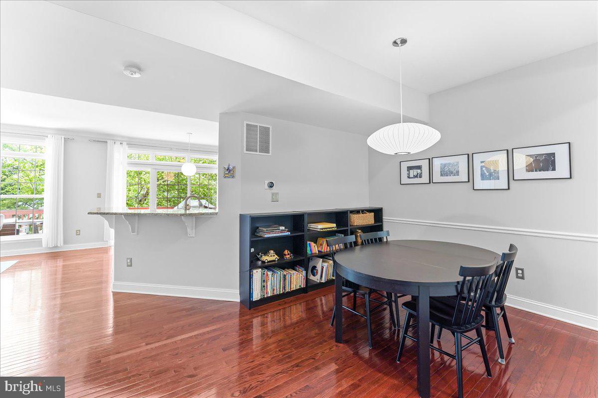 NORTHBROOK - Residential