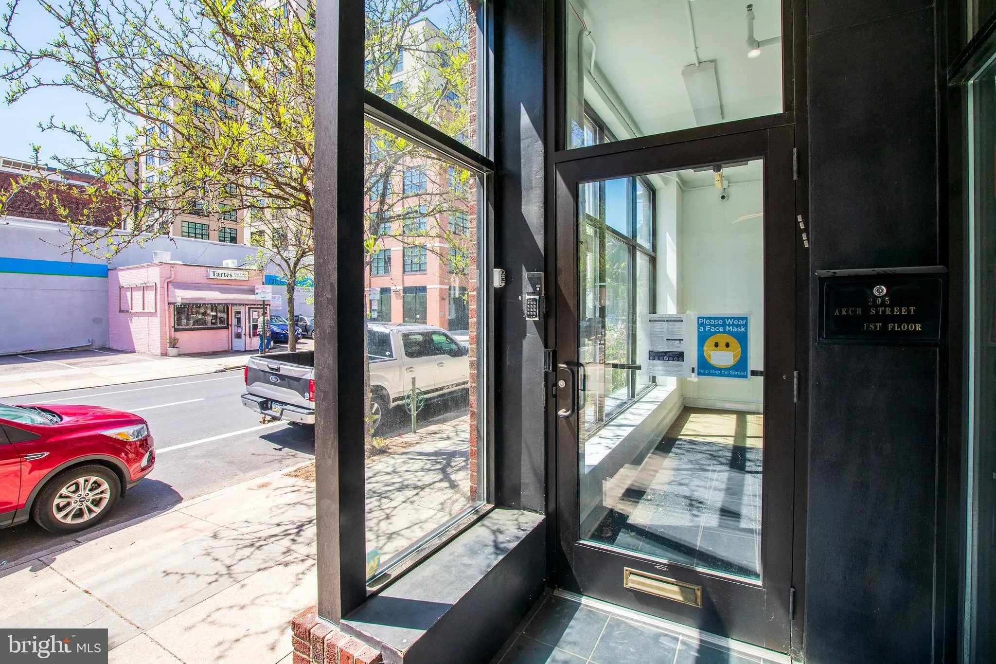 Philadelphia, Pennsylvania 19106, United States, ,Commercial,Active,66903