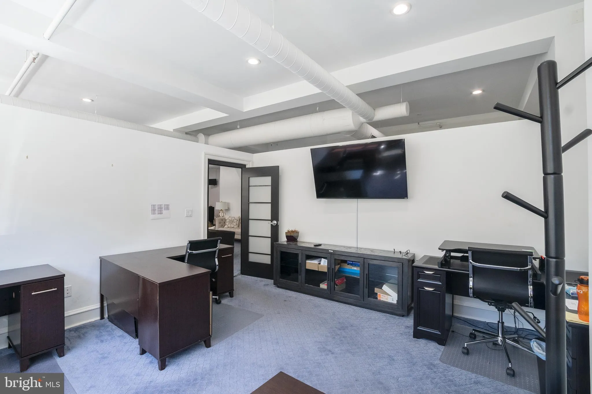 Philadelphia, Pennsylvania 19106, United States, ,Commercial,Active,66903