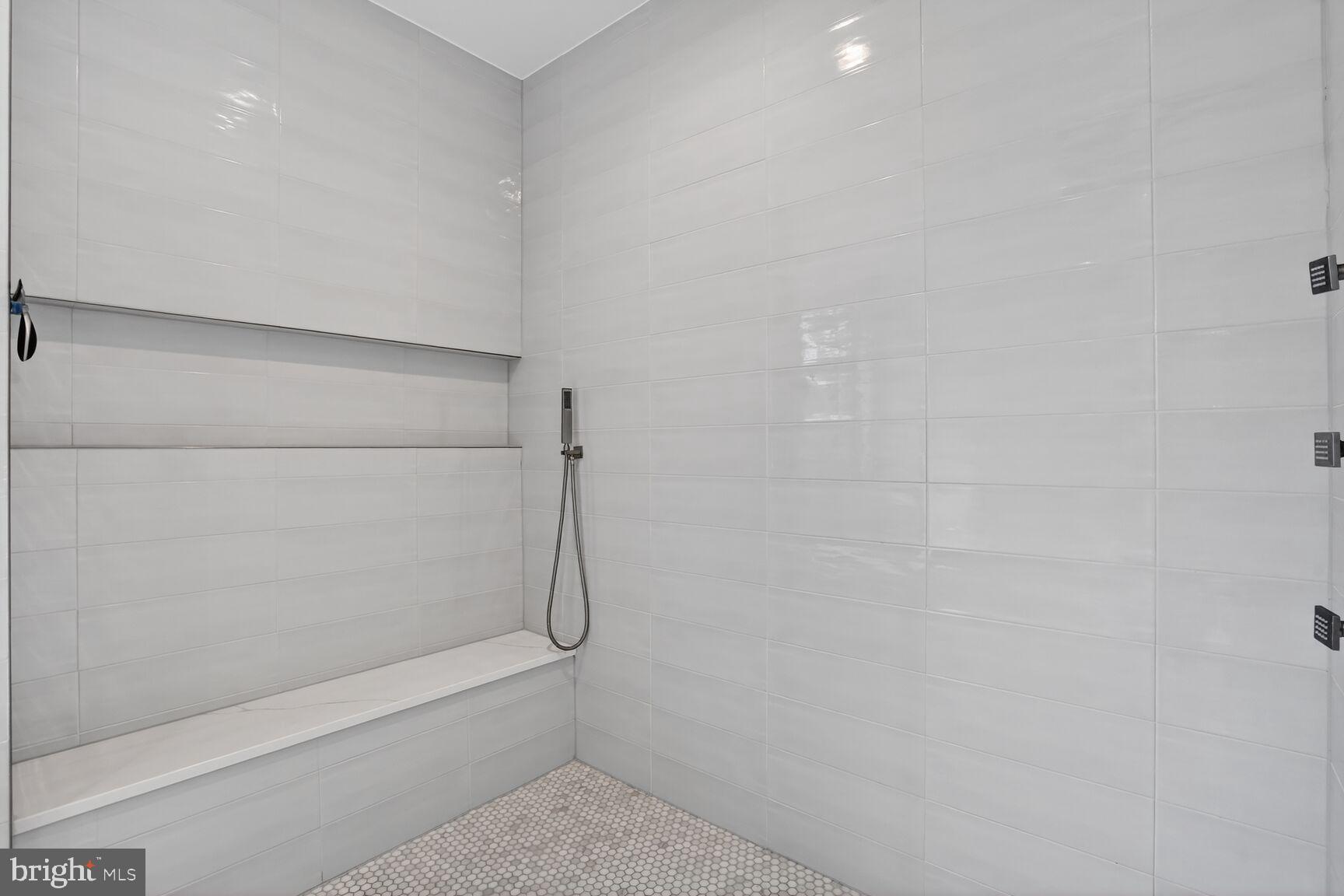 ASHTON HEIGHTS - Residential