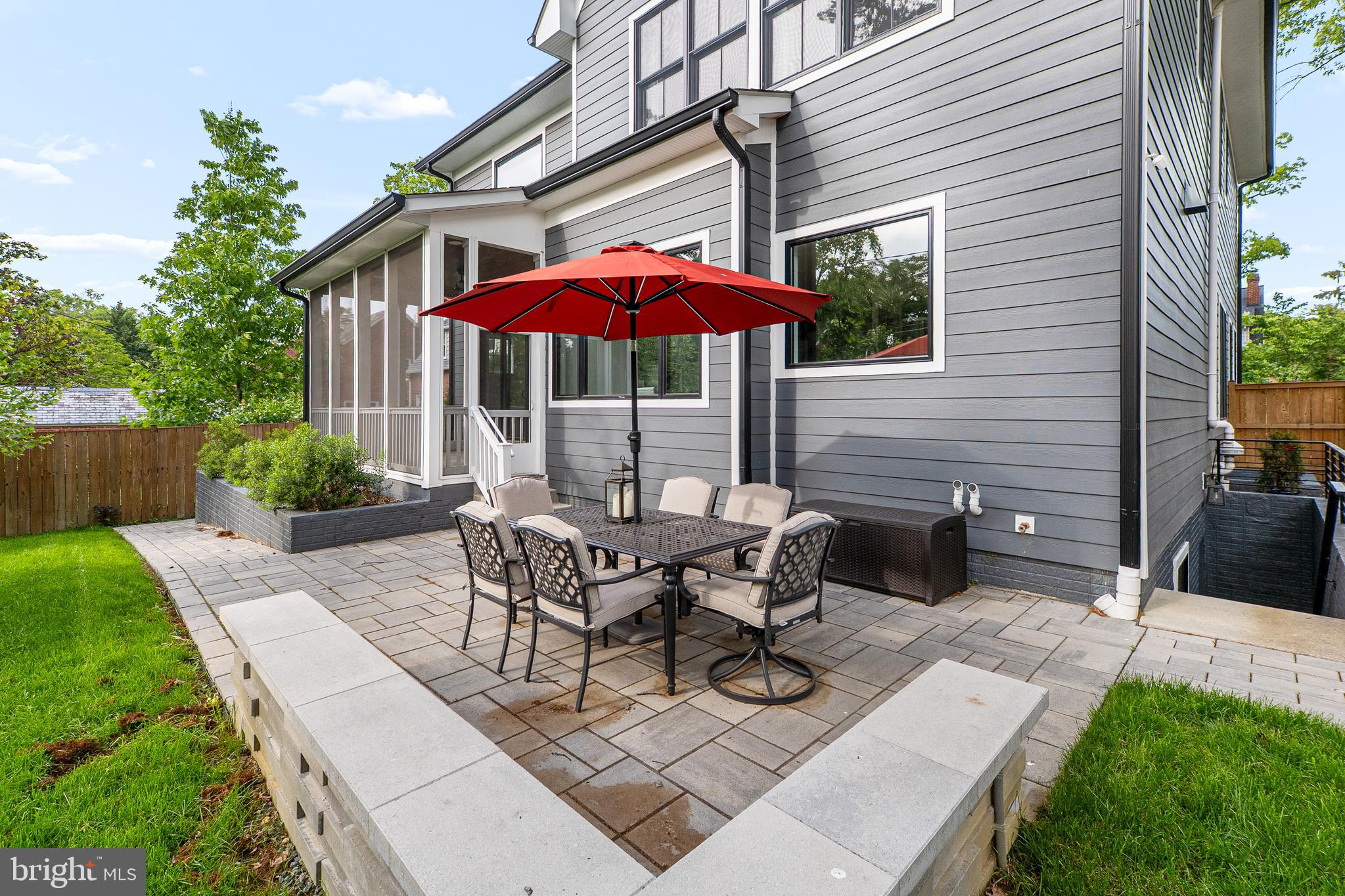 ASHTON HEIGHTS - Residential