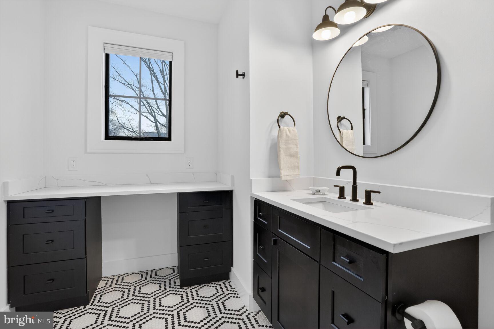 ASHTON HEIGHTS - Residential