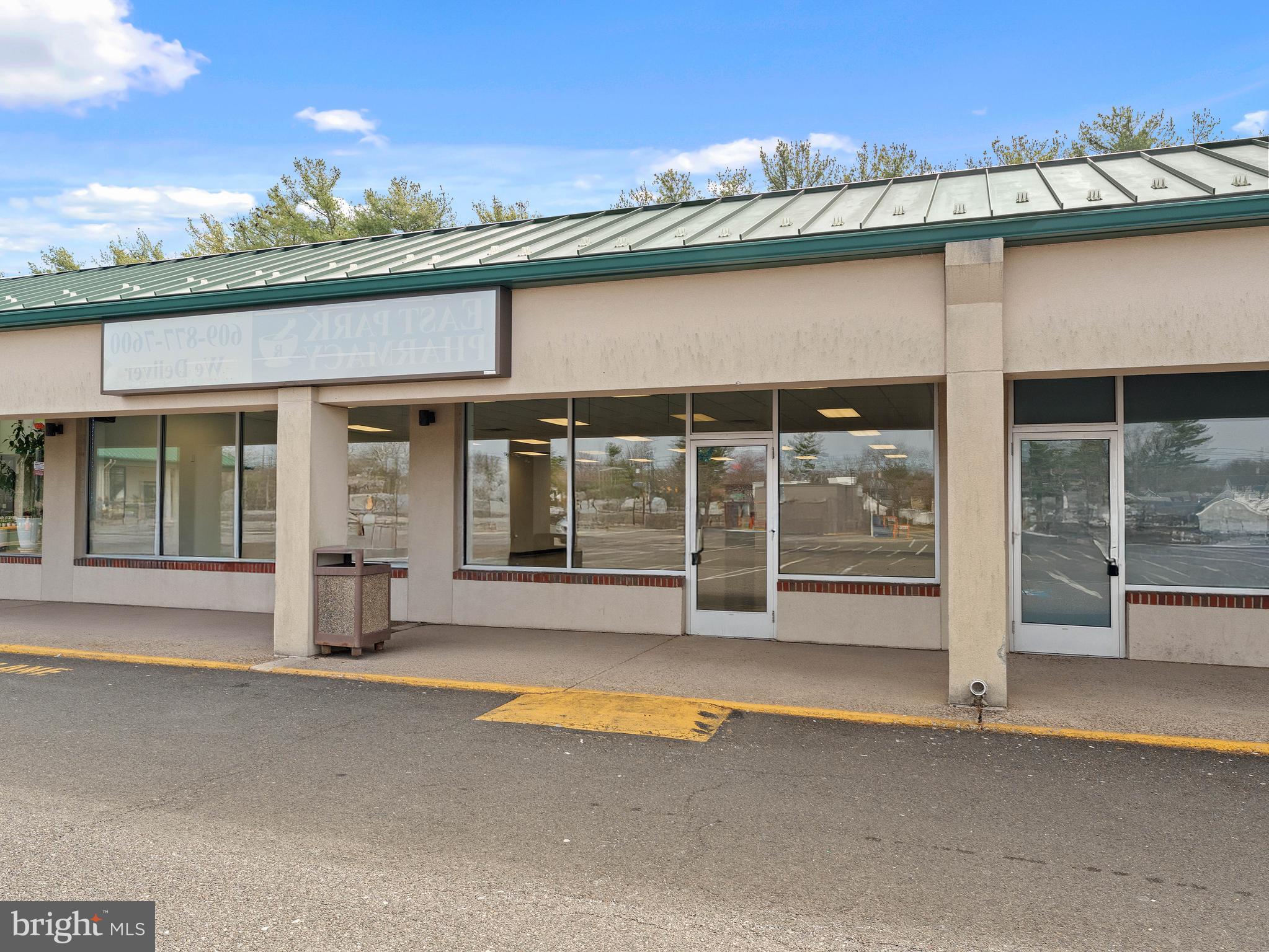 Photo 1 of 12 — 320 BEVERLY RANCOCAS ROAD 1E, WILLINGBORO, NJ 08046