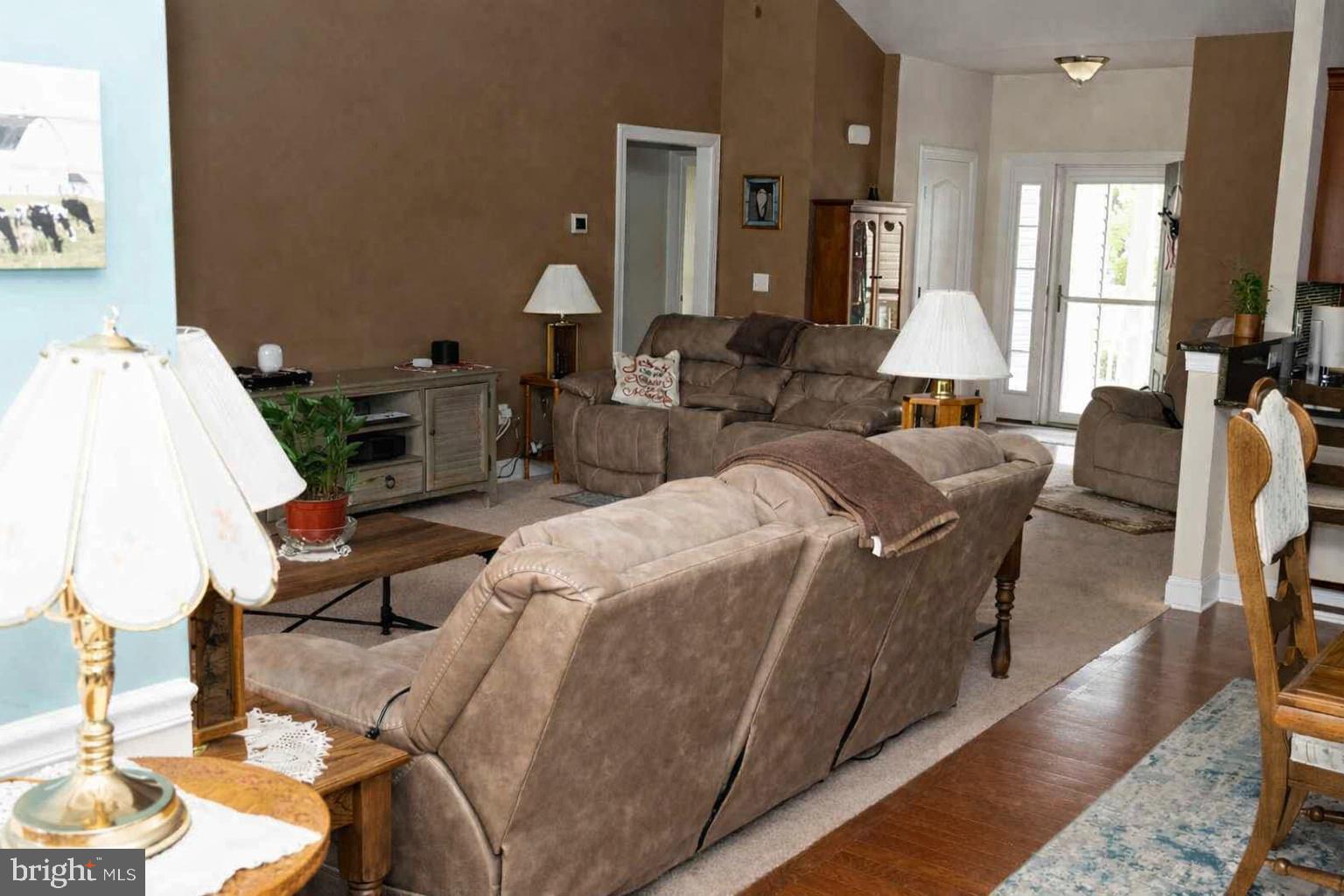 CYPRESS POINTE - Residential