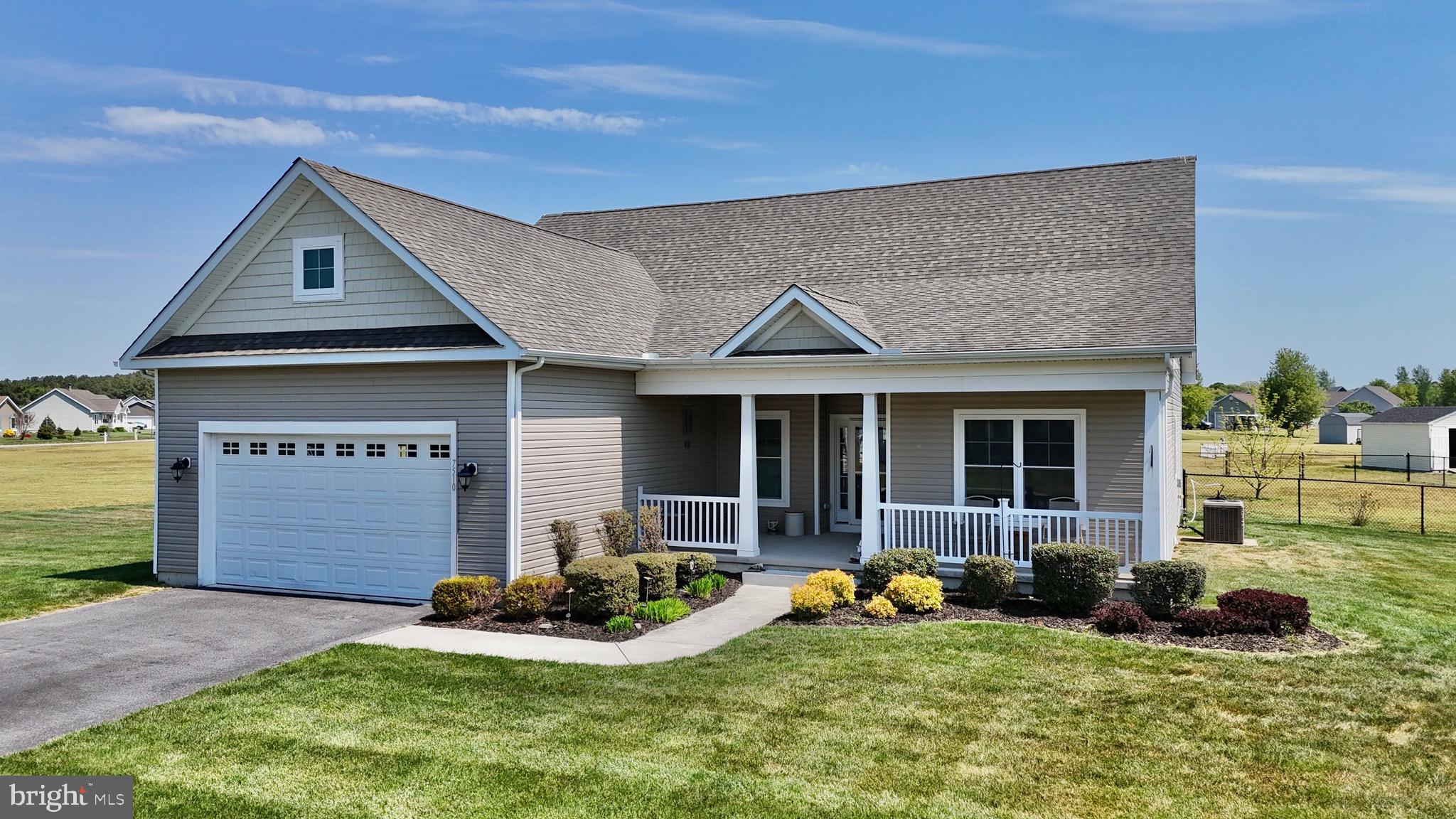 CYPRESS POINTE - Residential