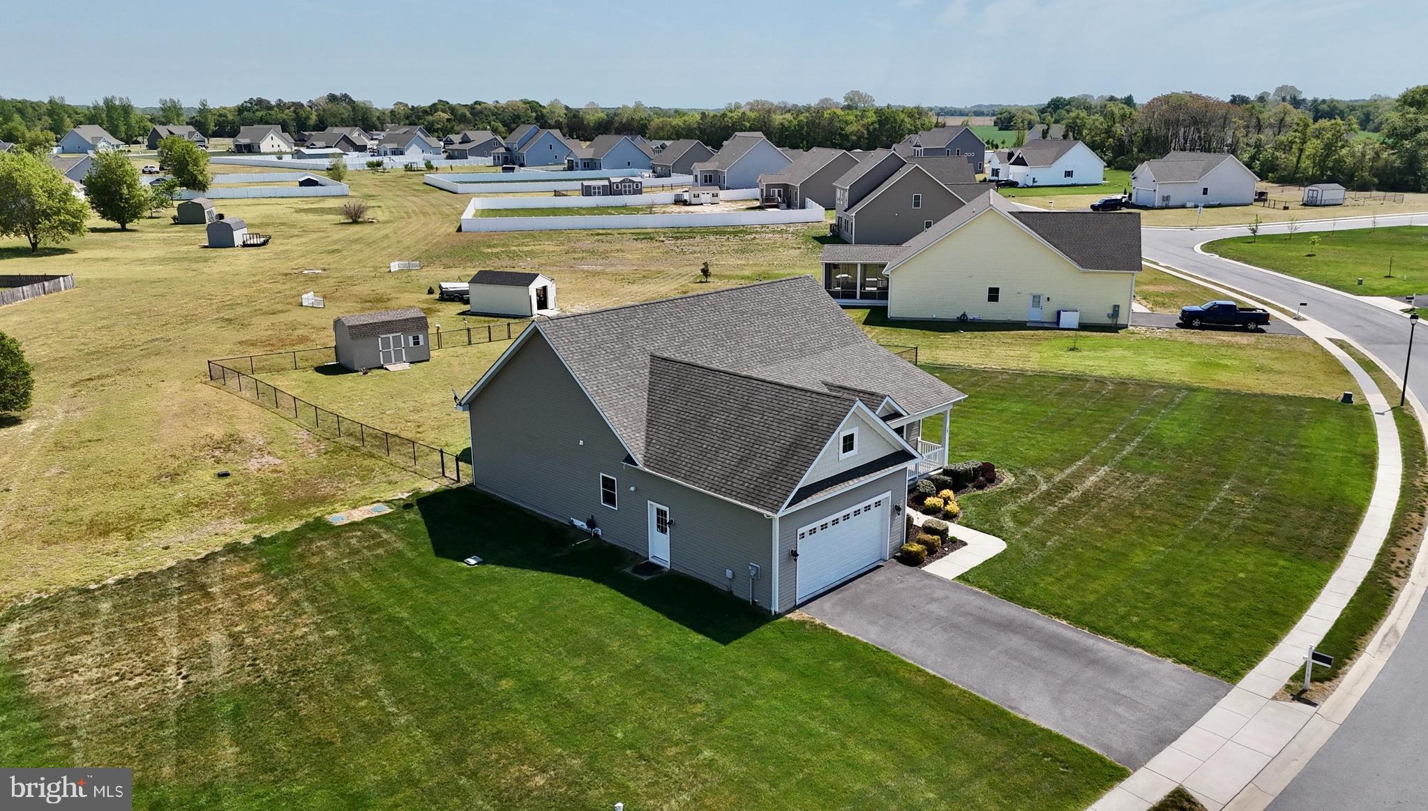 CYPRESS POINTE - Residential