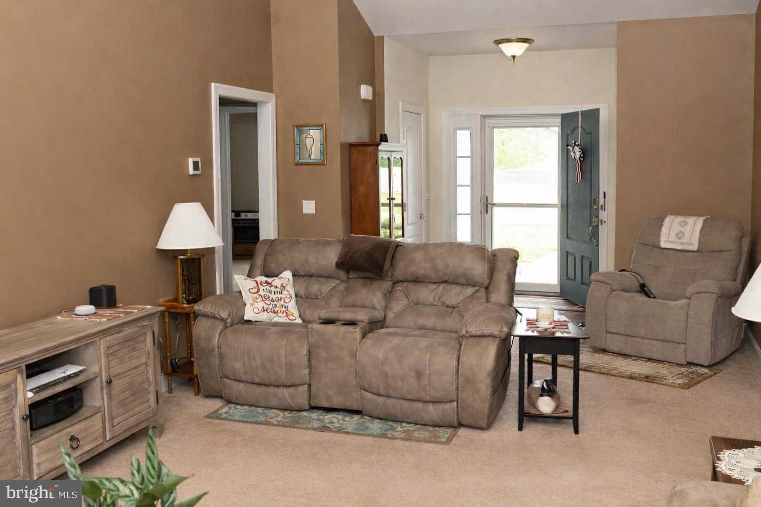CYPRESS POINTE - Residential