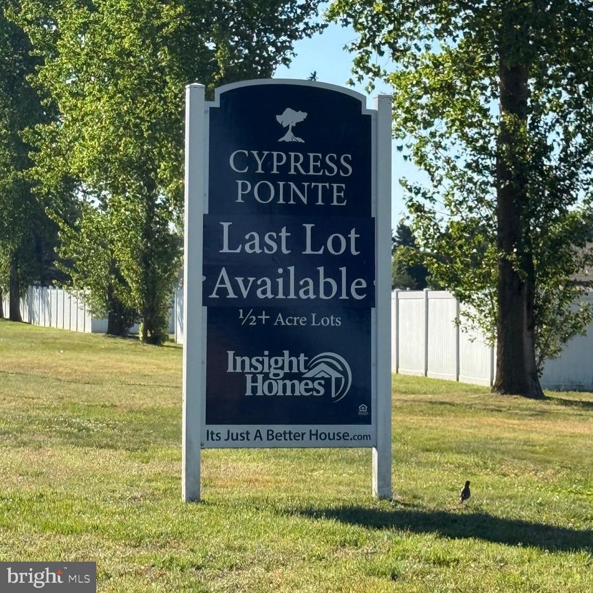 7510 BROAD CREEK CIRCLE