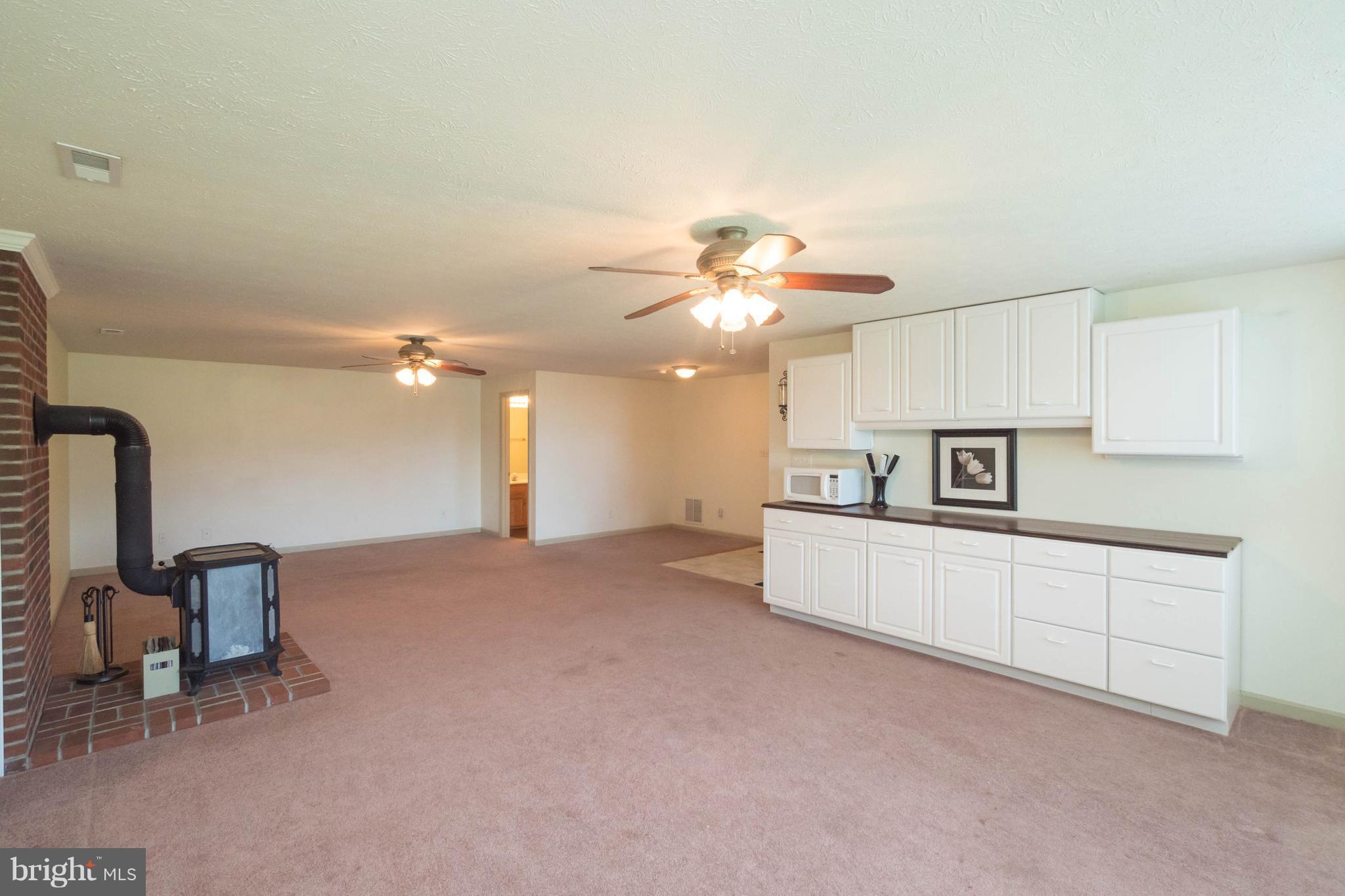 WALNUT GROVE - Residential