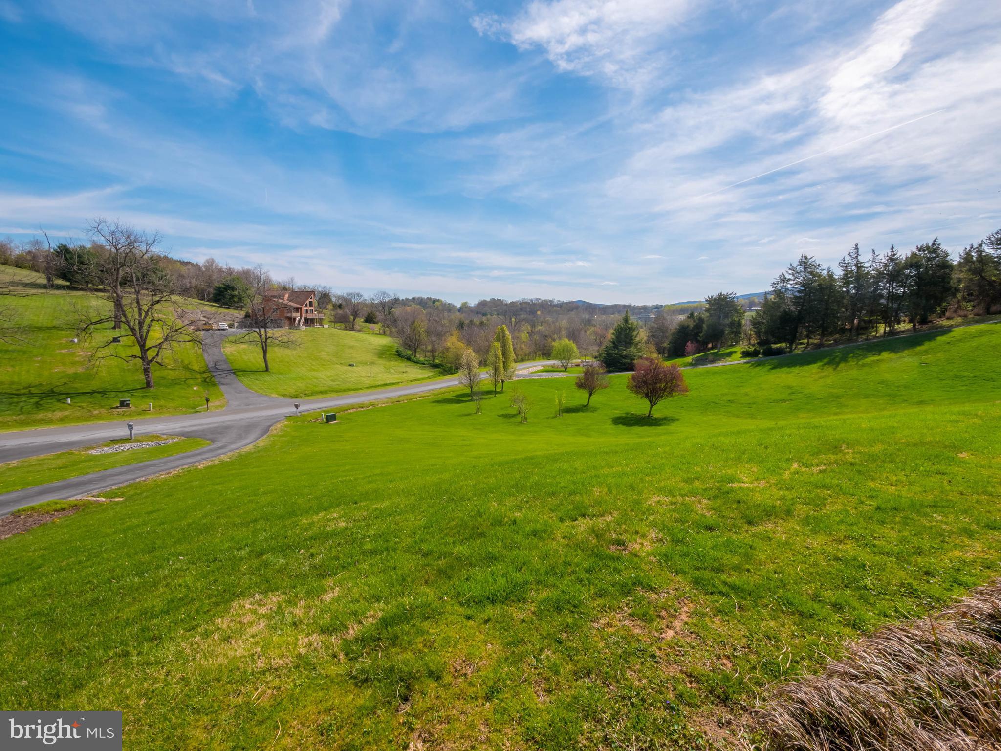 WALNUT GROVE - Residential