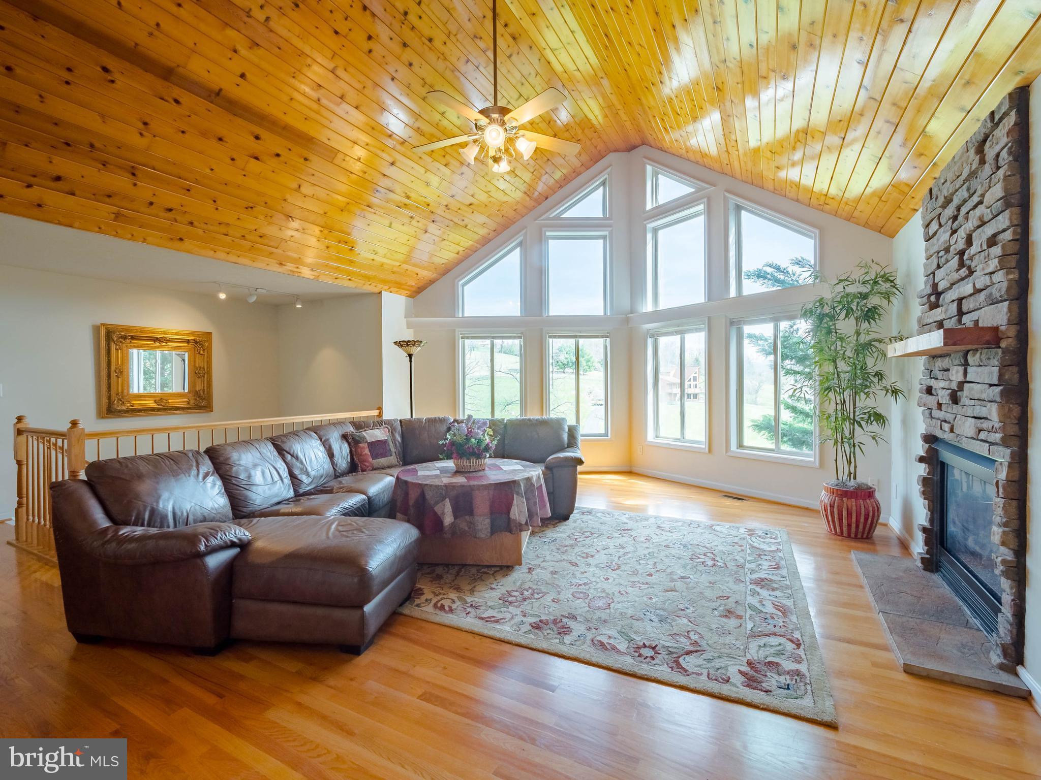 WALNUT GROVE - Residential