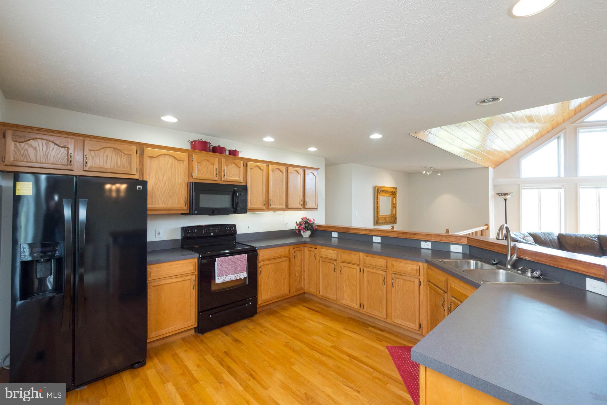 WALNUT GROVE - Residential