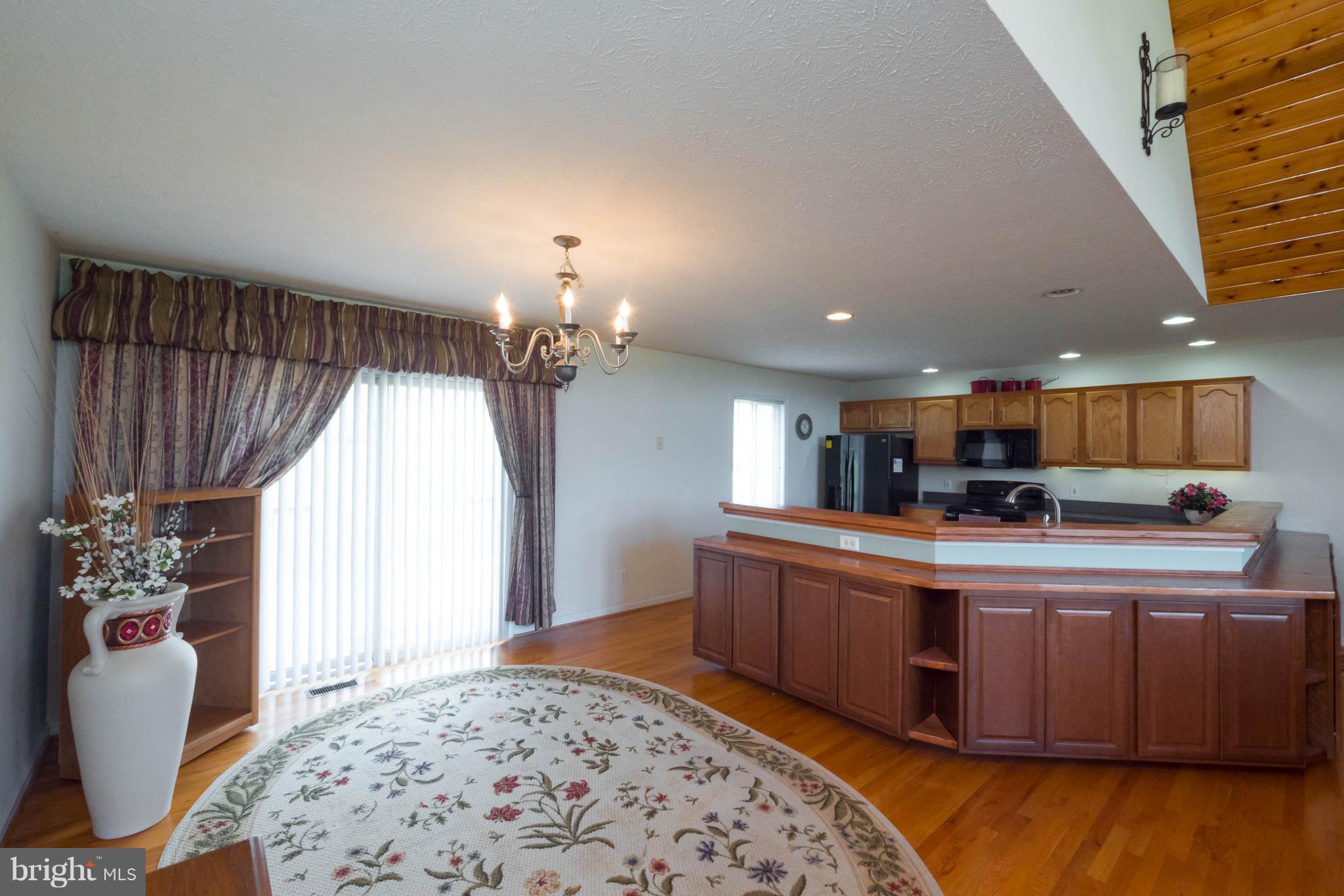 WALNUT GROVE - Residential