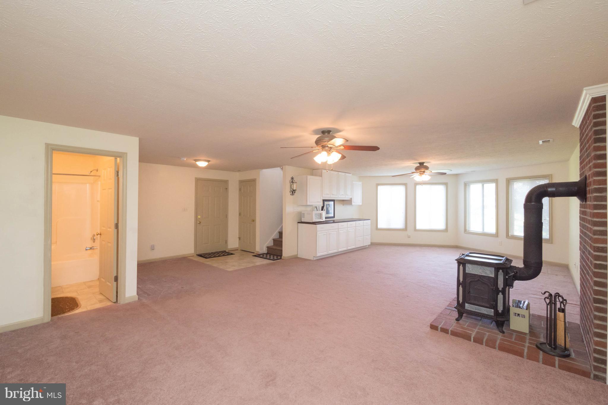 WALNUT GROVE - Residential