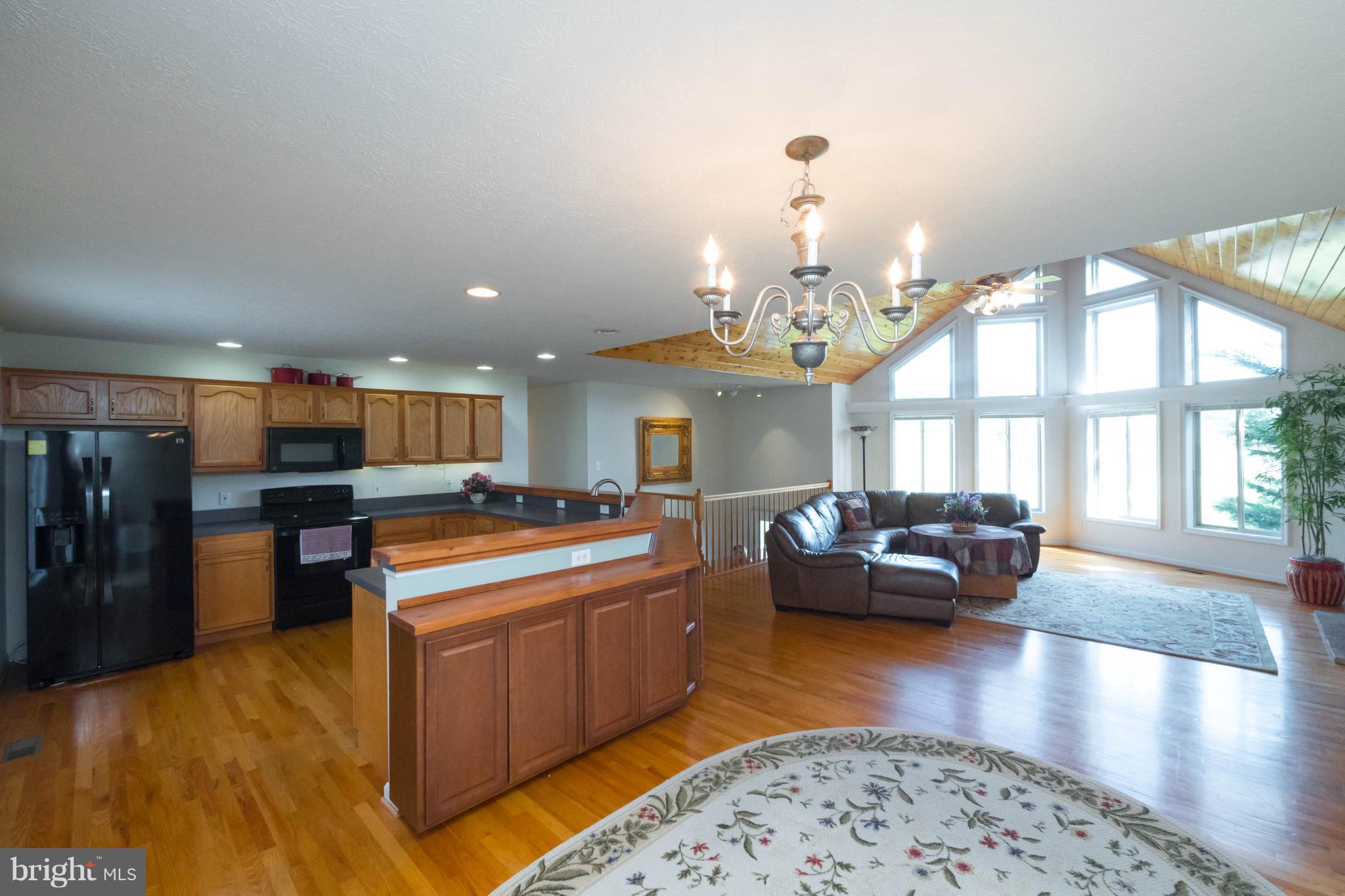 WALNUT GROVE - Residential