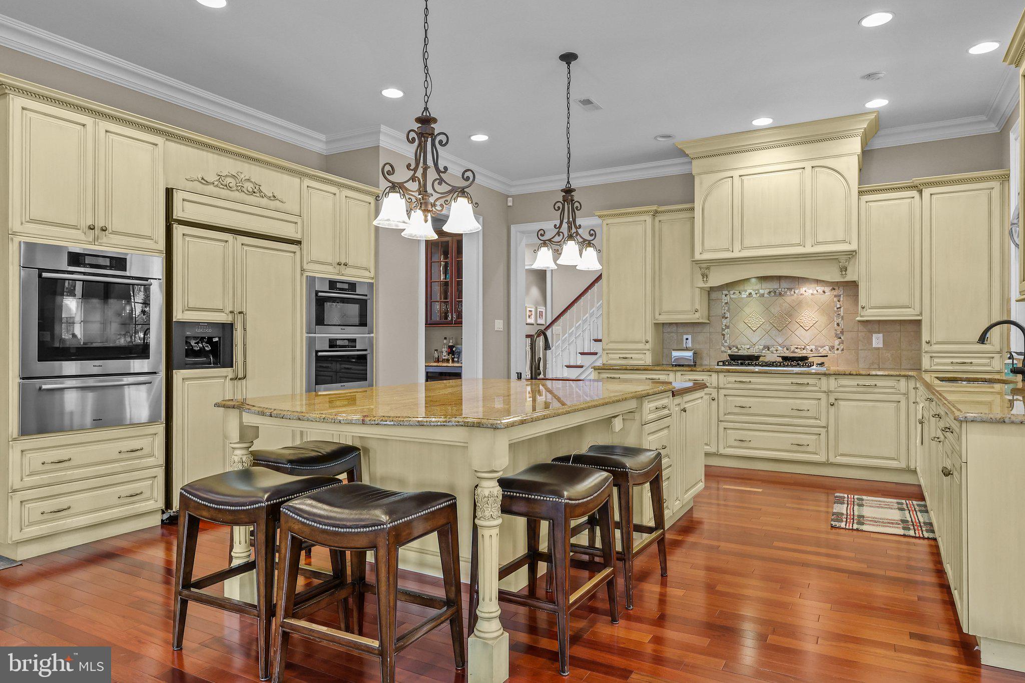 SADDLEBROOK - Residential