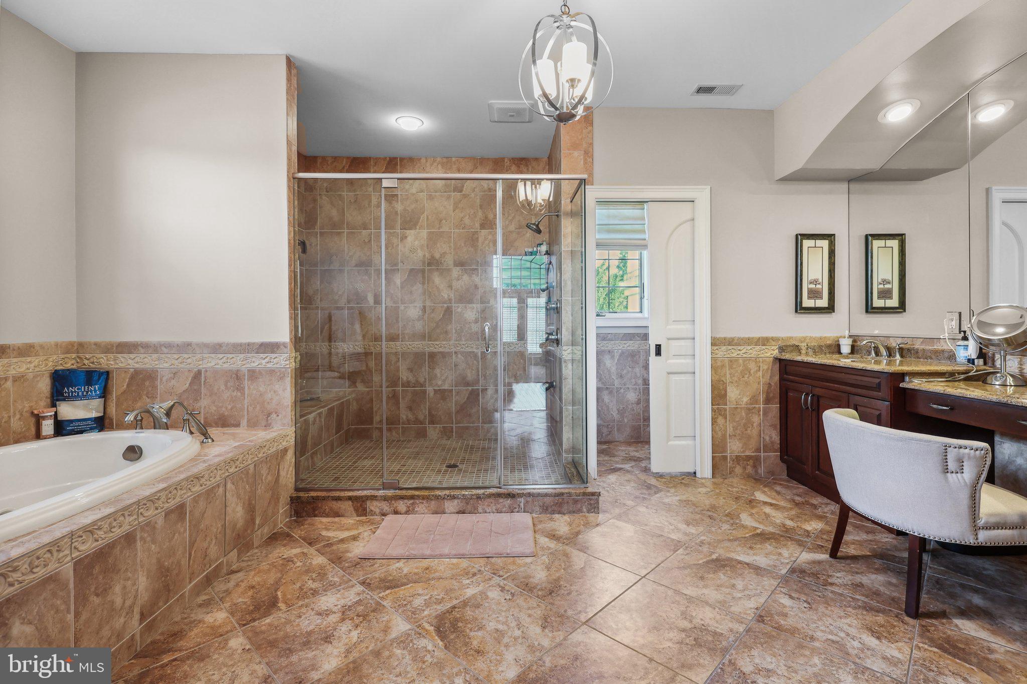 SADDLEBROOK - Residential