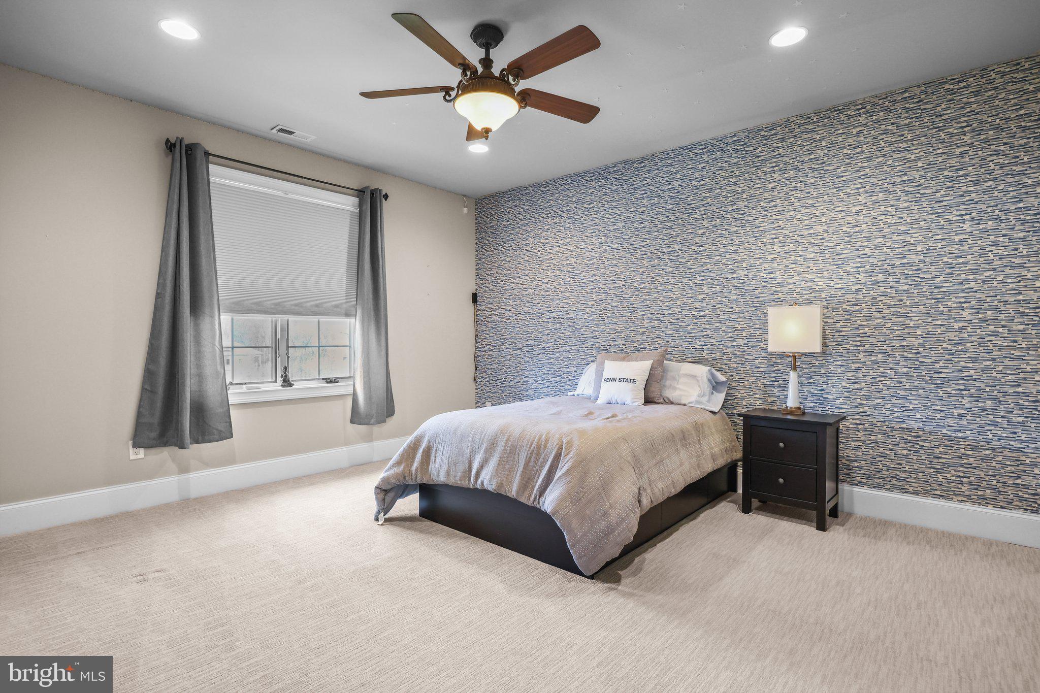 SADDLEBROOK - Residential