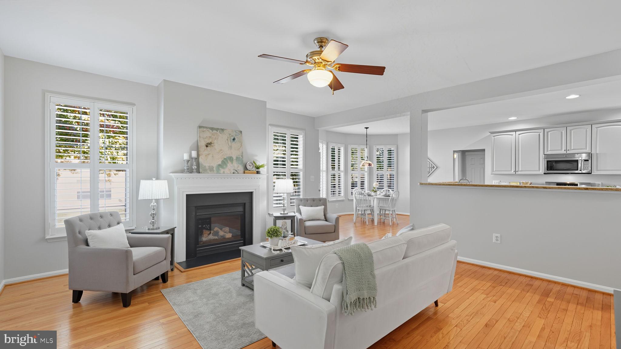 LORTON TOWN CENTER - Residential