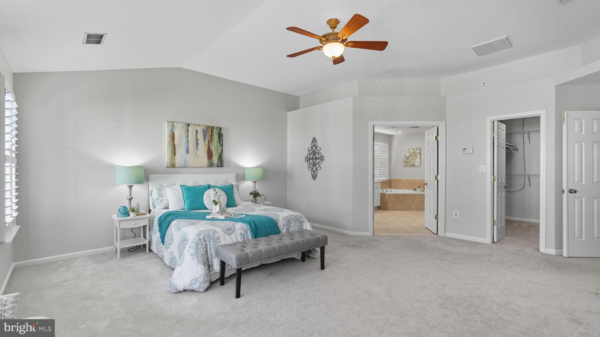 LORTON TOWN CENTER - Residential