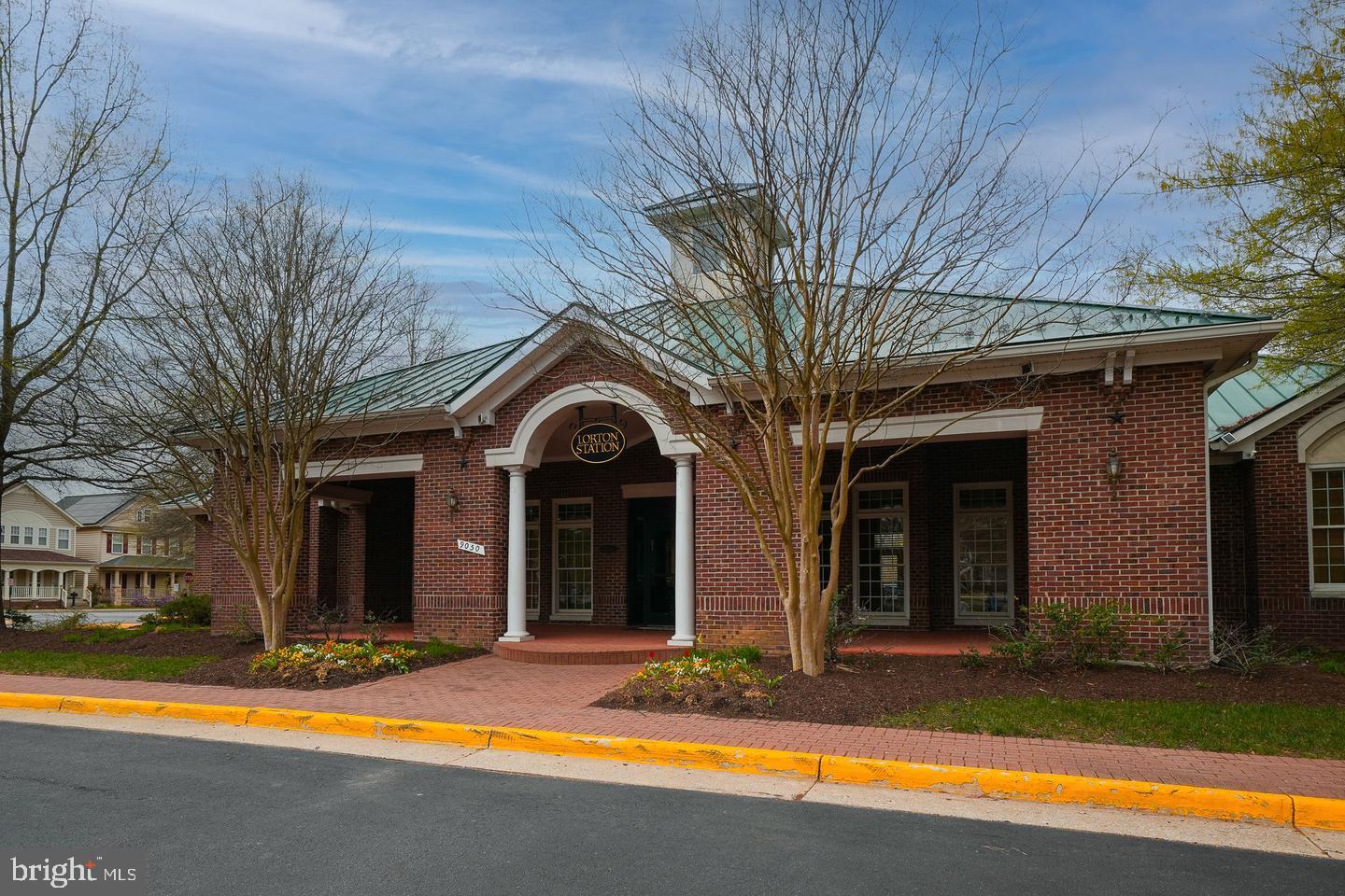 LORTON TOWN CENTER - Residential