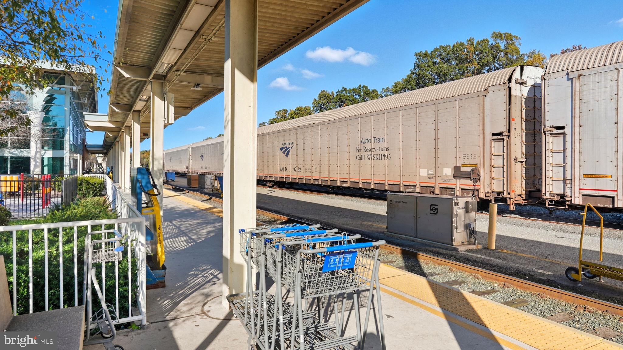 LORTON TOWN CENTER - Residential