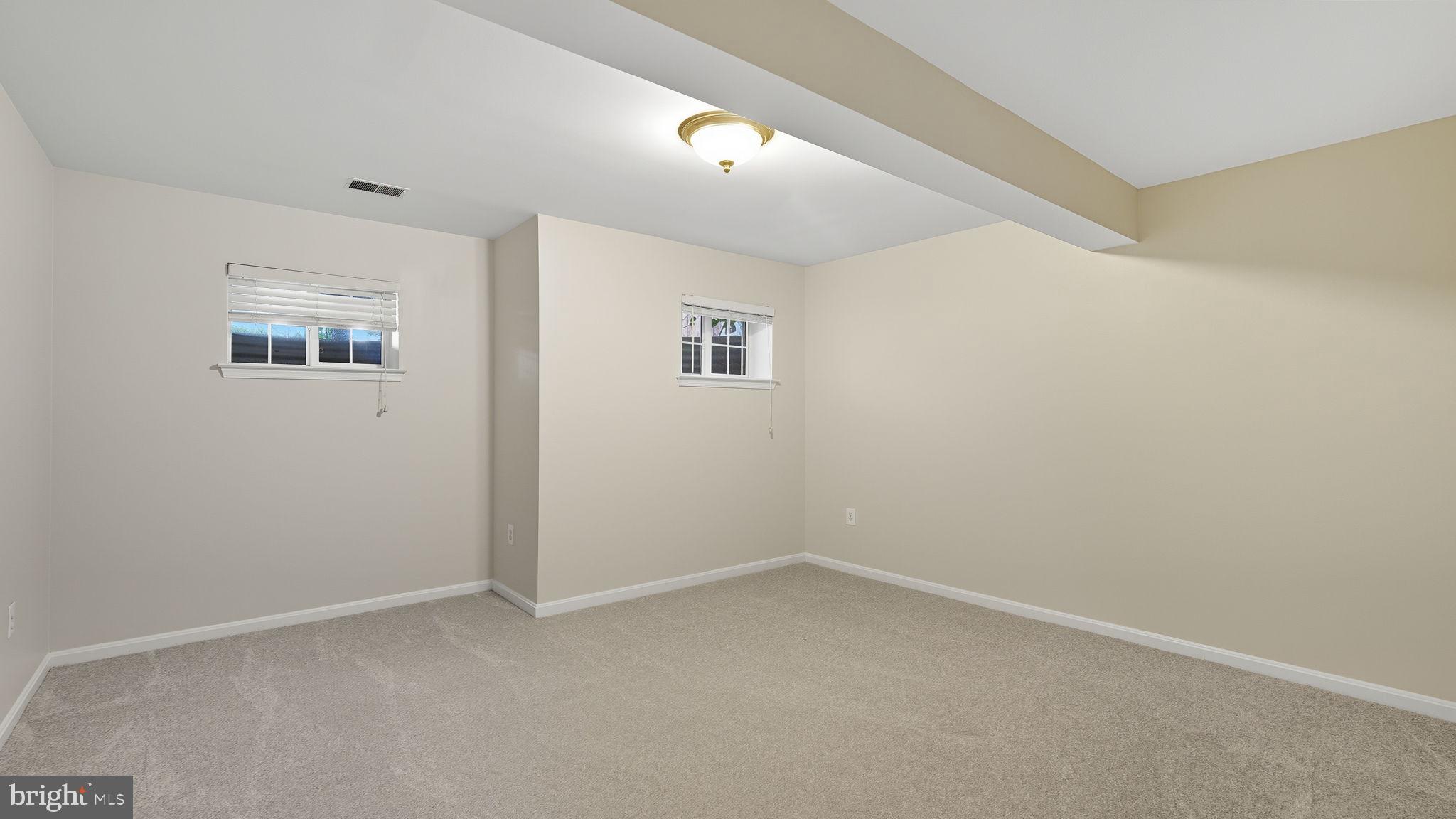 LORTON TOWN CENTER - Residential