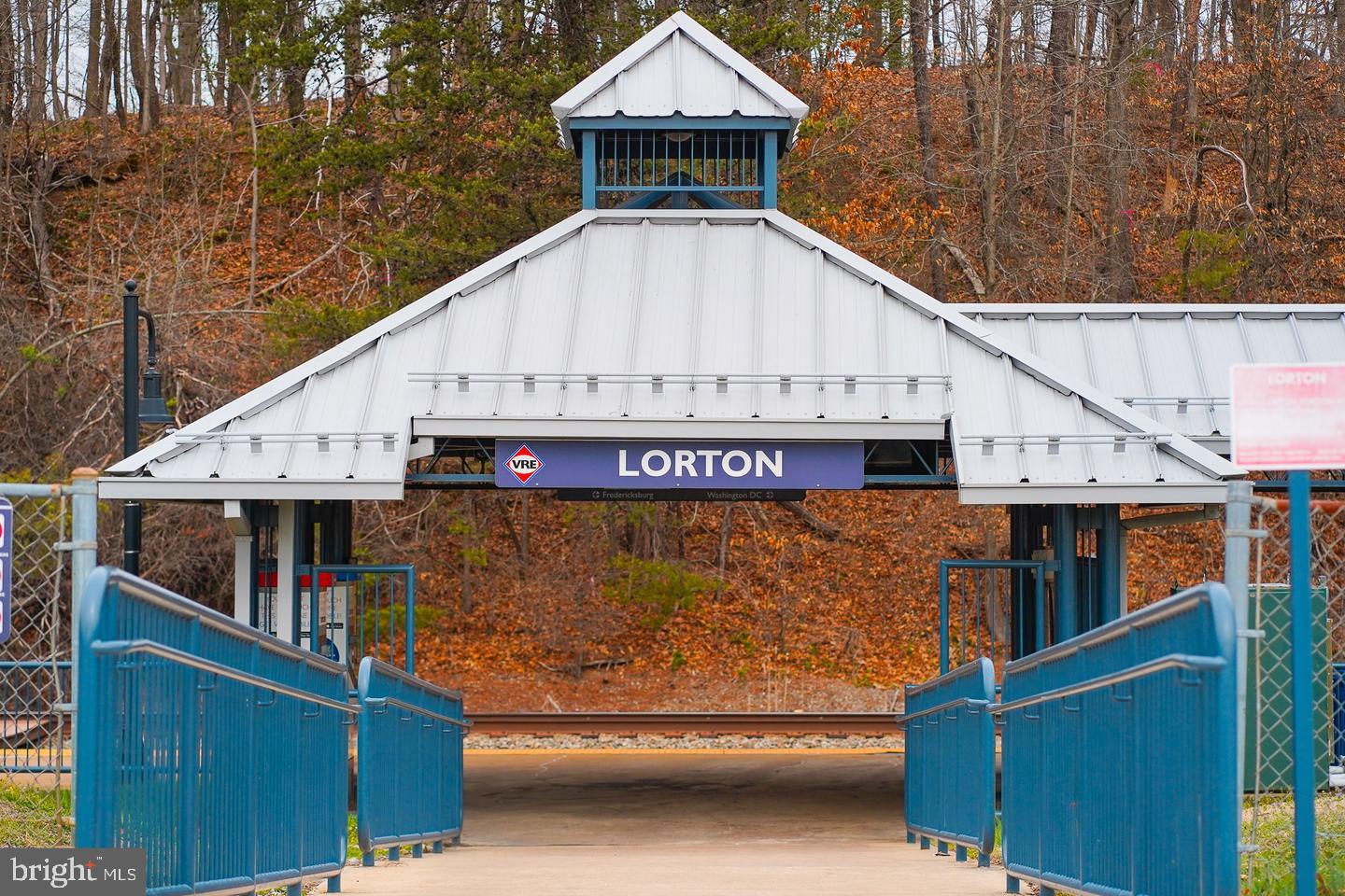 LORTON TOWN CENTER - Residential