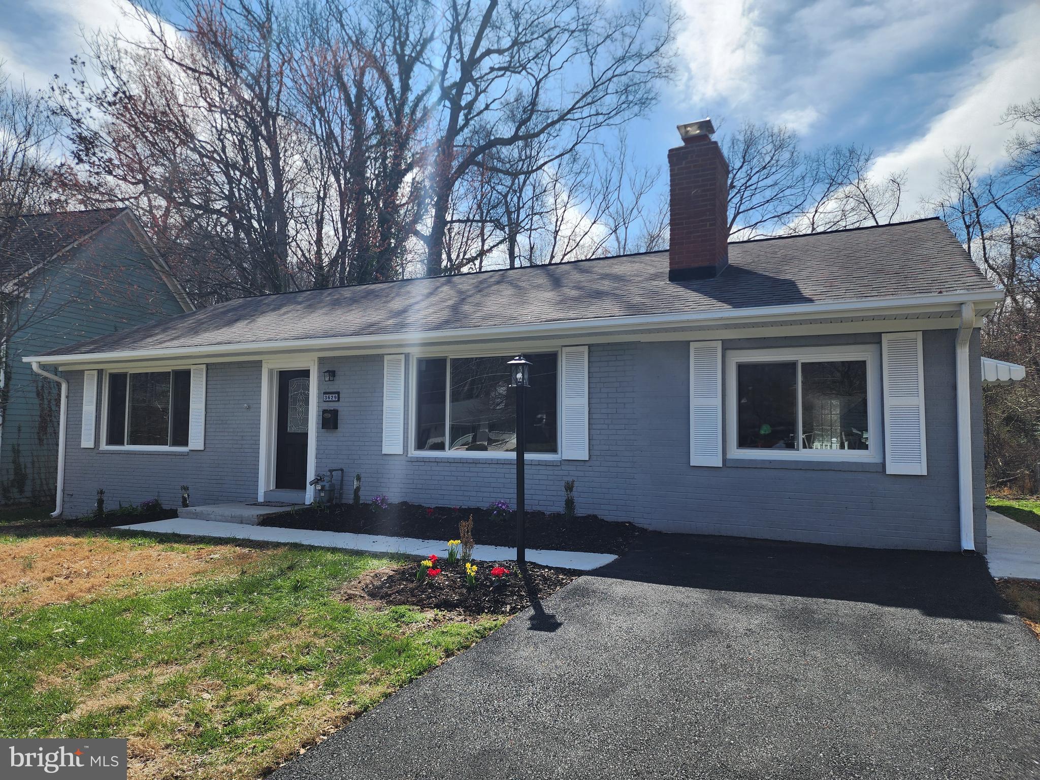 OLD LEE HILLS - Residential