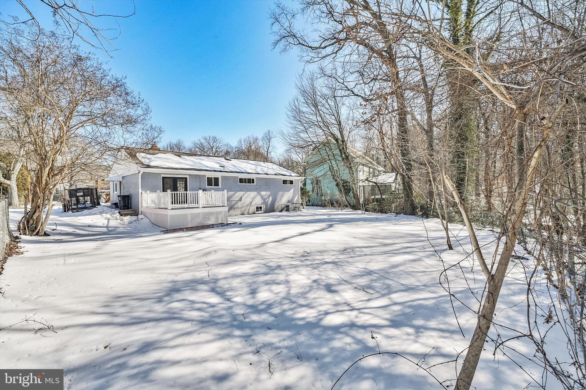 OLD LEE HILLS - Residential