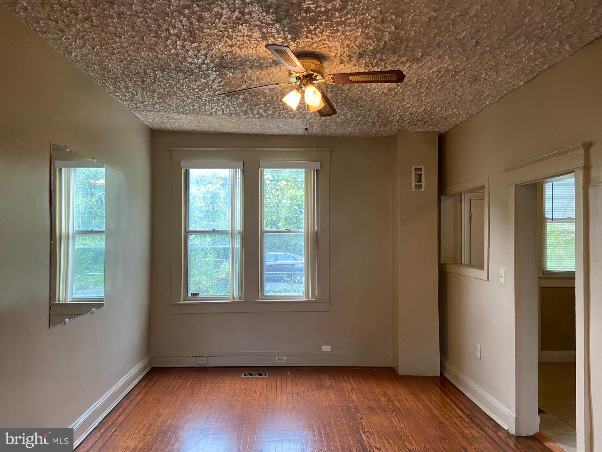 SAINT JOSEPHS - Residential