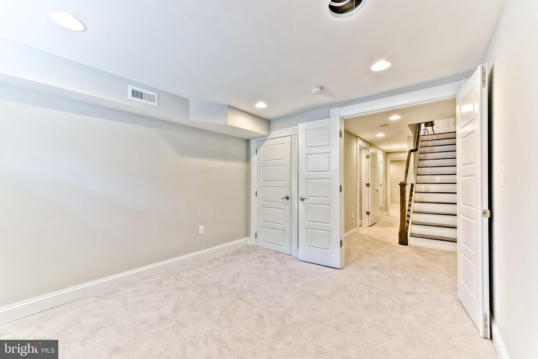 CANTON - Residential Lease